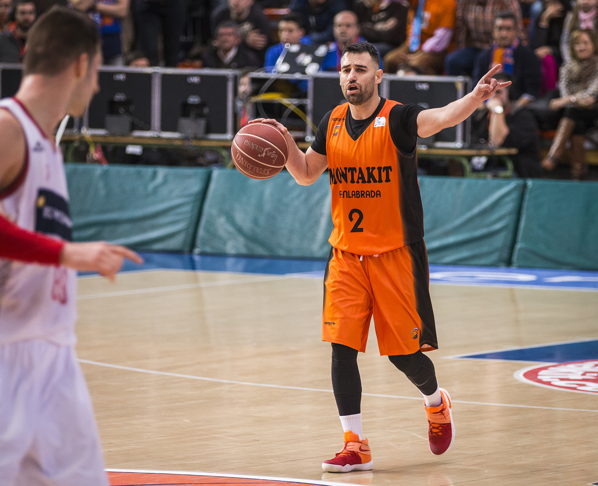 Canon EF 70-200mm F2.8L IS II USM sample photo. Montakit fuenlabrada vs tecnyconta zaragoza photography