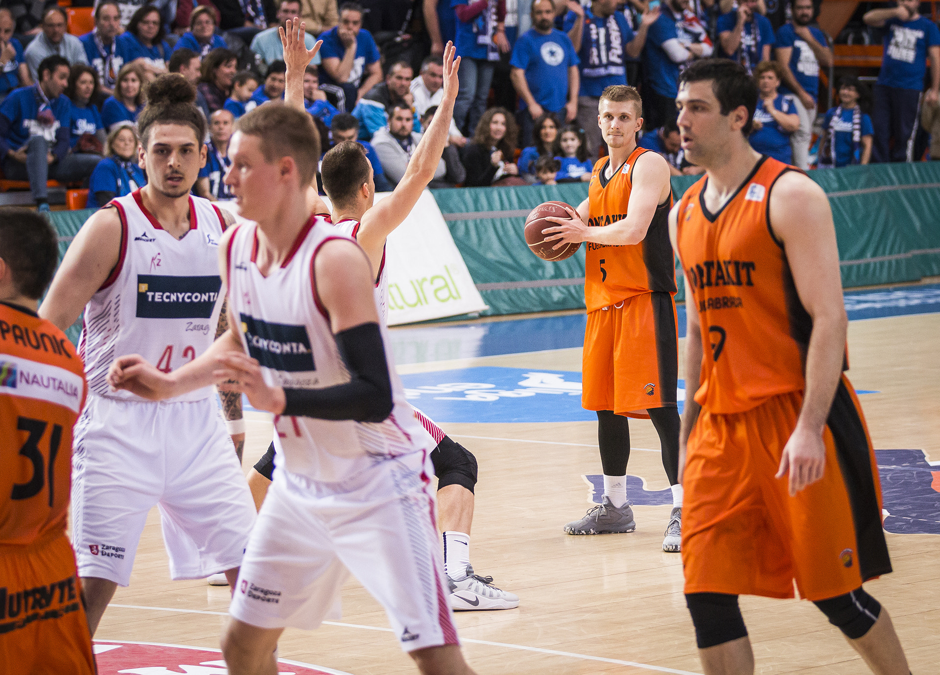 Canon EF 70-200mm F2.8L IS II USM sample photo. Montakit fuenlabrada vs tecnyconta zaragoza photography