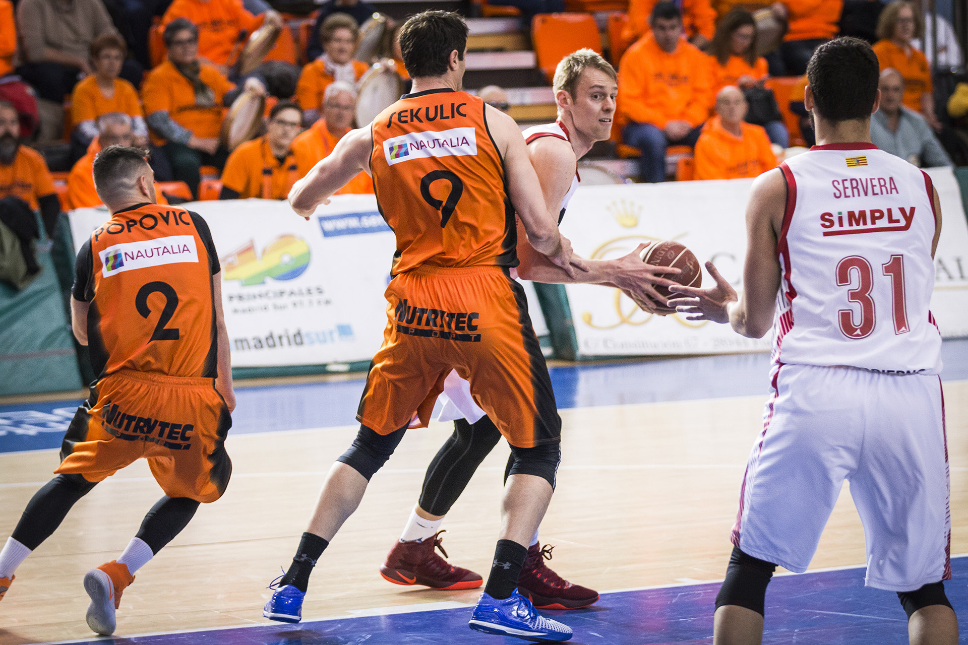 Canon EF 70-200mm F2.8L IS II USM sample photo. Montakit fuenlabrada vs tecnyconta zaragoza photography