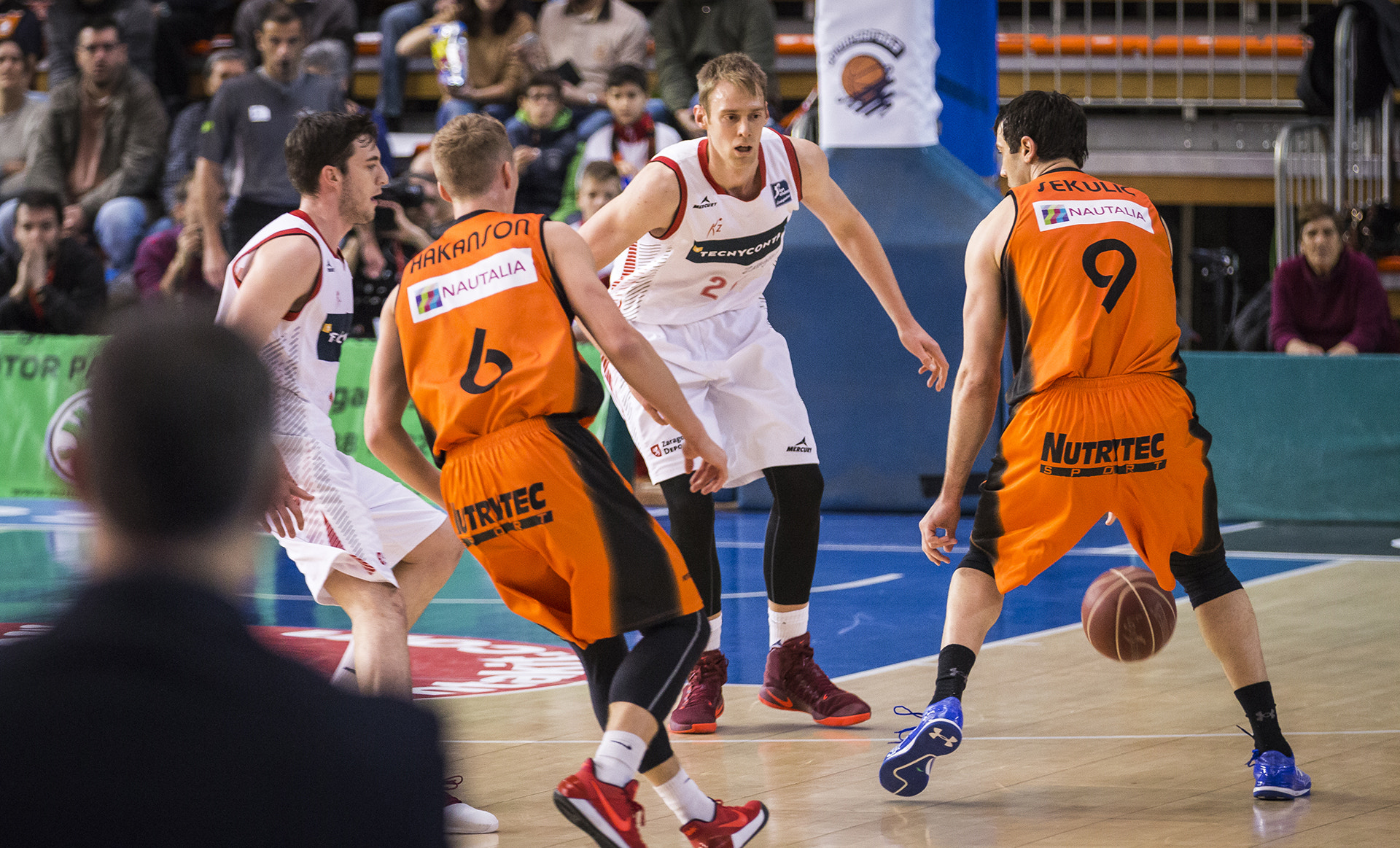 Canon EF 70-200mm F2.8L IS II USM sample photo. Montakit fuenlabrada vs tecnyconta zaragoza photography