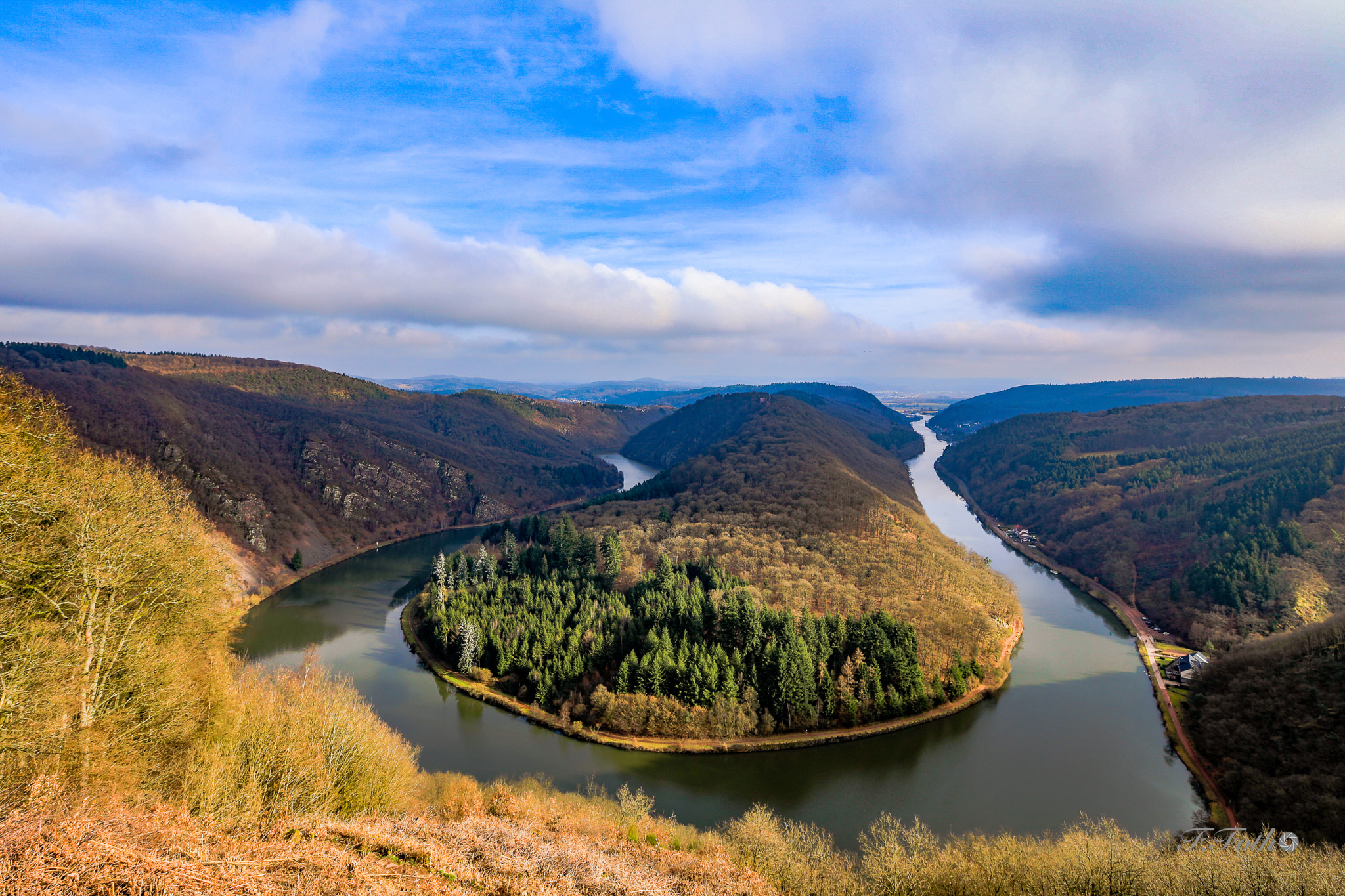 Canon TS-E 17mm F4L Tilt-Shift sample photo. Saarschleife photography