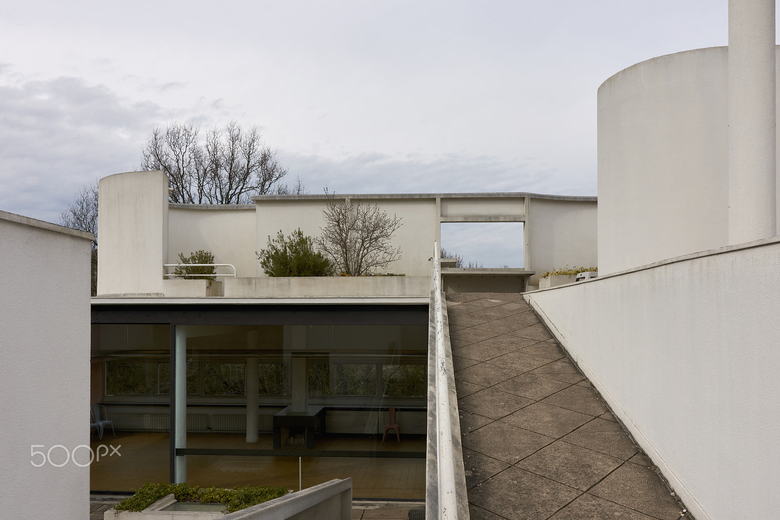 Sigma 18-35mm F1.8 DC HSM Art sample photo. 2017 villa savoye (le corbusier, poissy, paris) photography