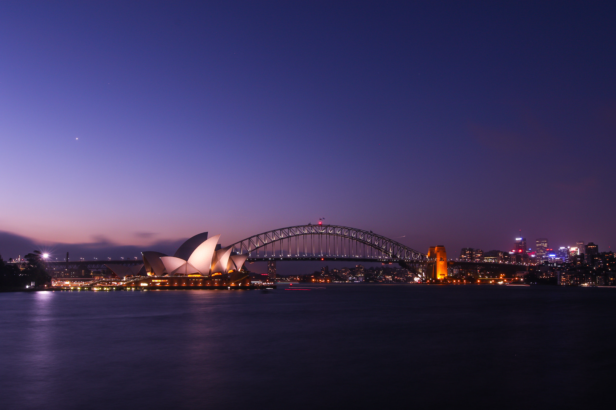 Sigma 20mm F1.4 DG HSM Art sample photo. Opera house photography