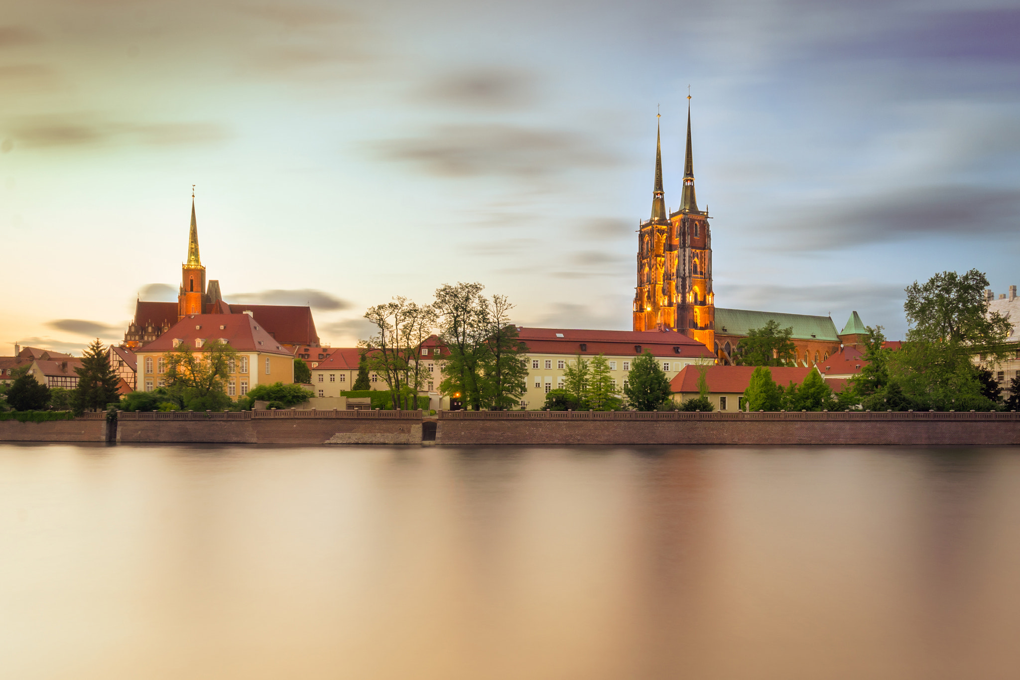 Sony a6000 + Sony E 10-18mm F4 OSS sample photo. Ostrów tumski photography