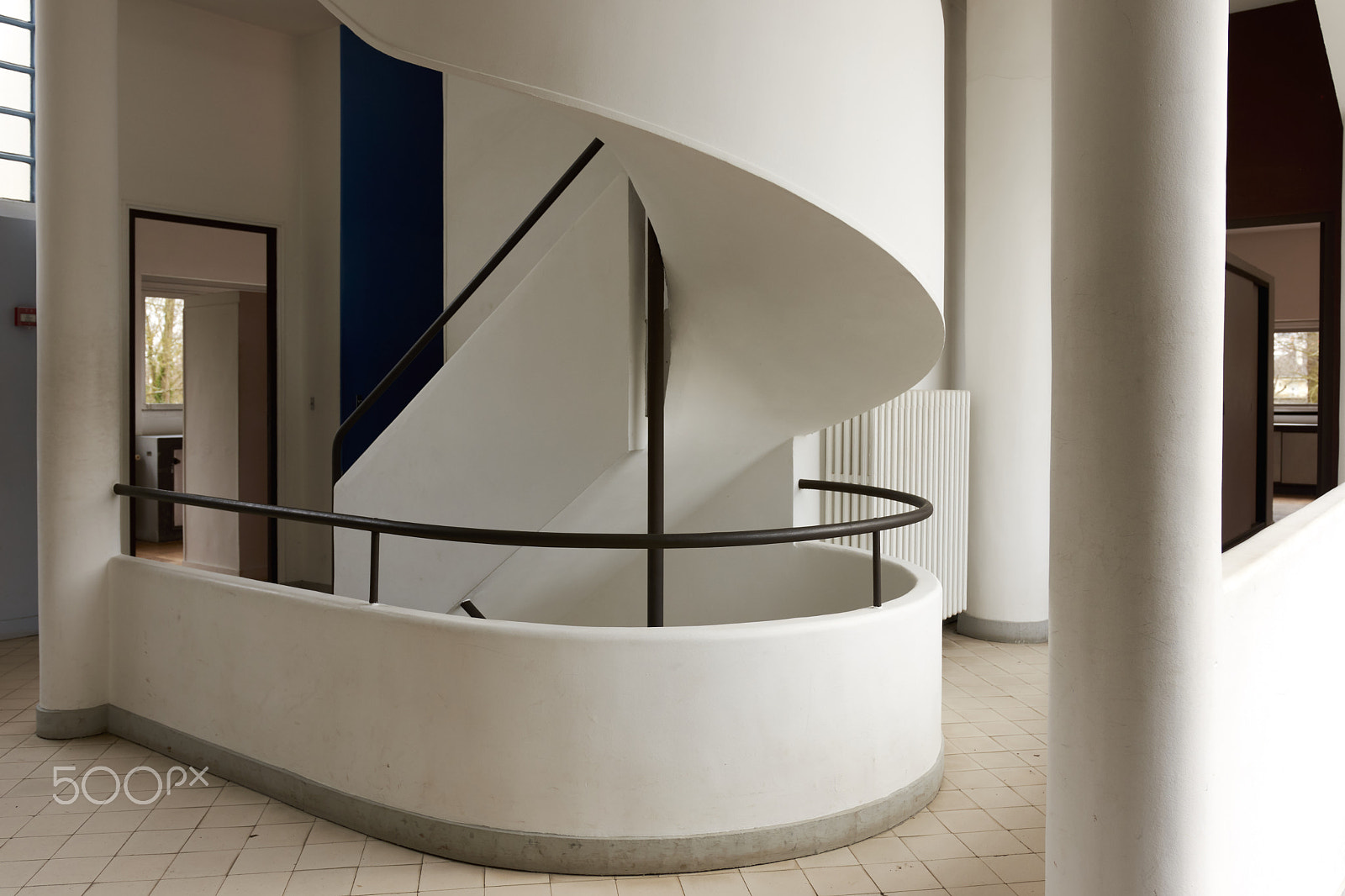 Sigma 18-35mm F1.8 DC HSM Art sample photo. 2017 villa savoye (le corbusier, poissy, paris) photography