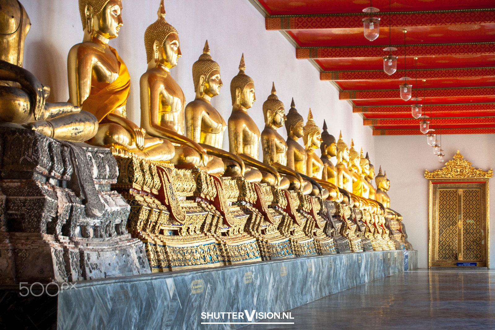 Sigma 18-50mm f/3.5-5.6 DC sample photo. Wat pho temple bangkok photography