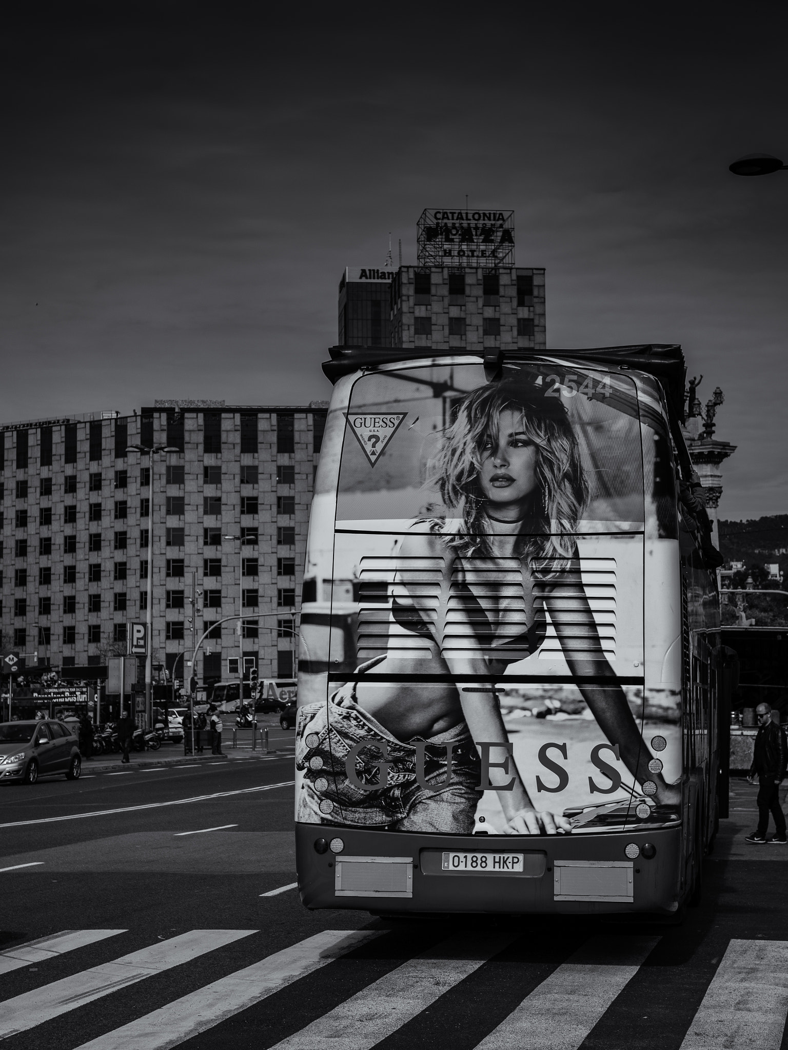 Nikon D5 sample photo. El bus del deseo photography