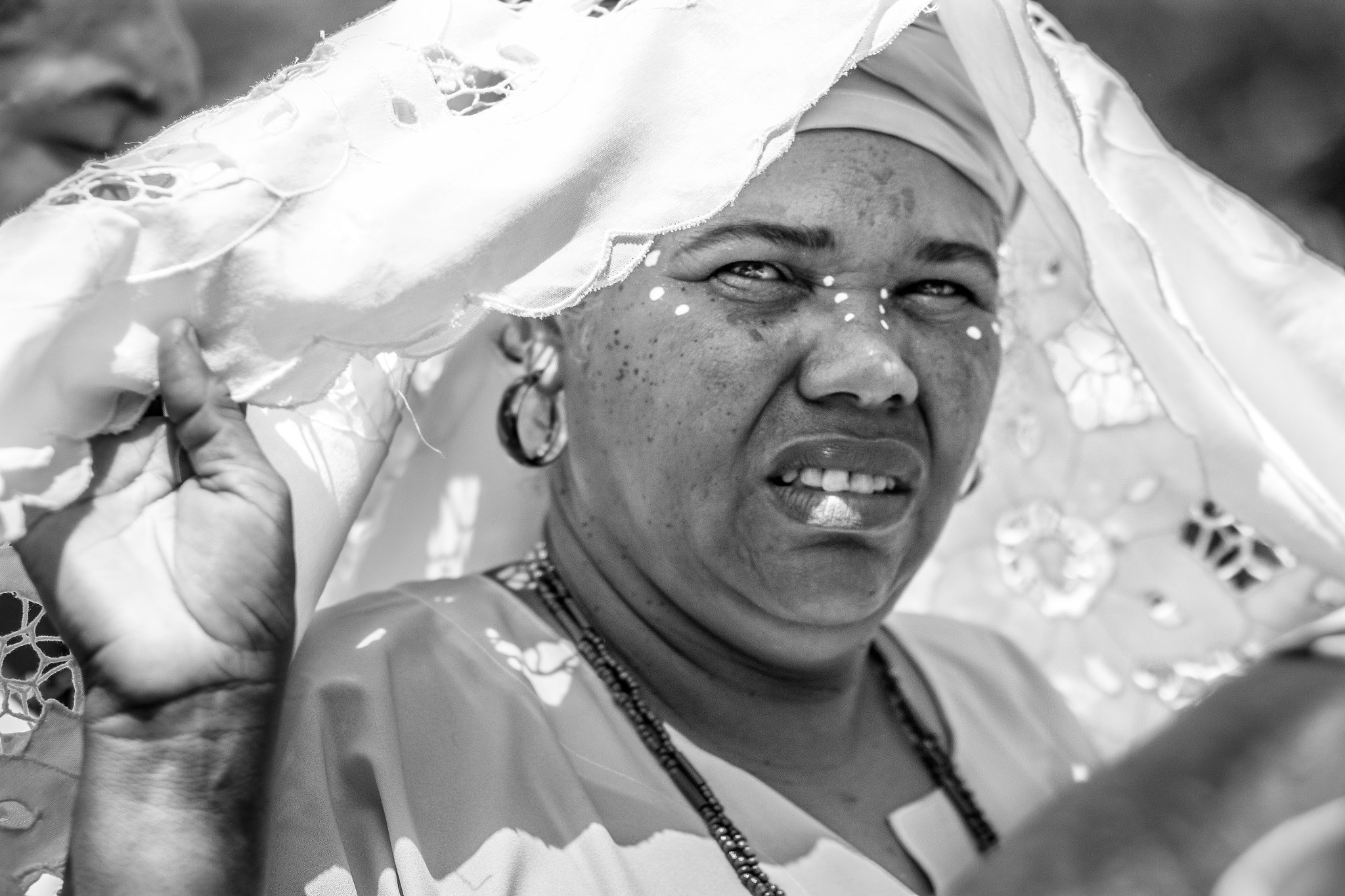 Canon EF 85mm F1.8 USM sample photo. Afro woman photography