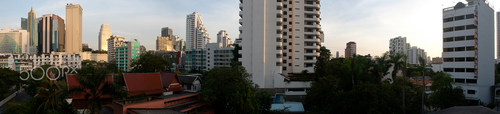 Canon EOS 400D (EOS Digital Rebel XTi / EOS Kiss Digital X) + Sigma 18-50mm f/3.5-5.6 DC sample photo. Panorama view bangkok in the city. photography