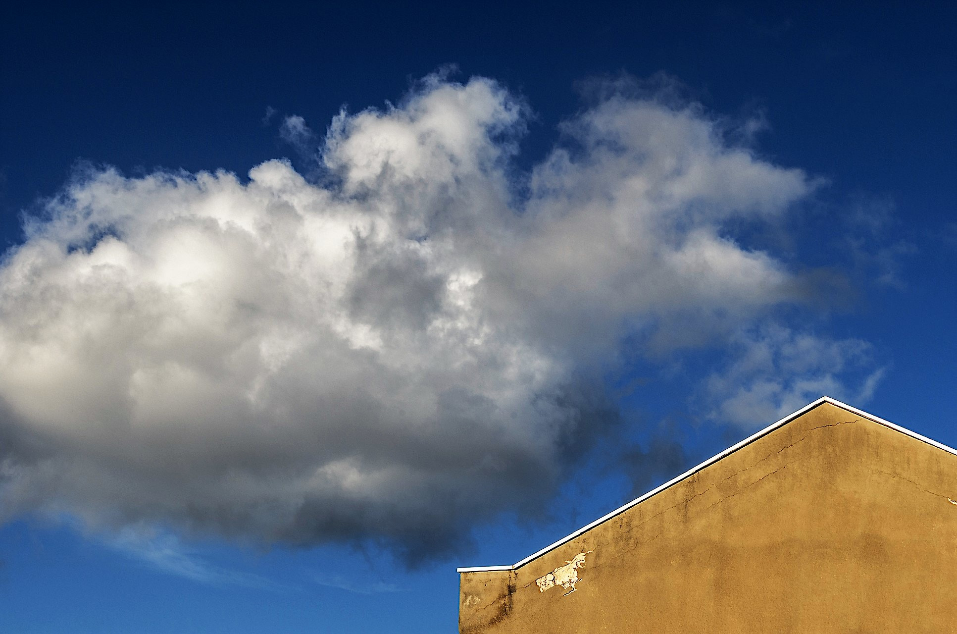 smc PENTAX-DA L 18-55mm F3.5-5.6 sample photo. Minimal composition photography