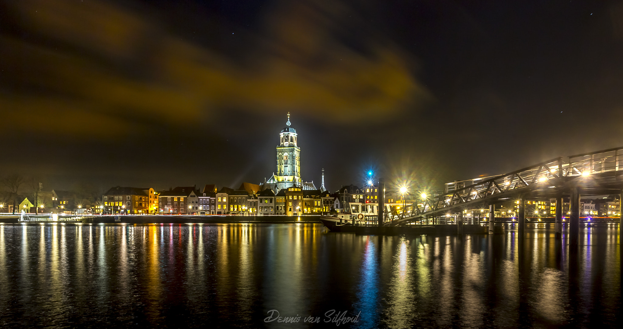 Canon EF 16-35mm F2.8L USM sample photo. City of dickens photography
