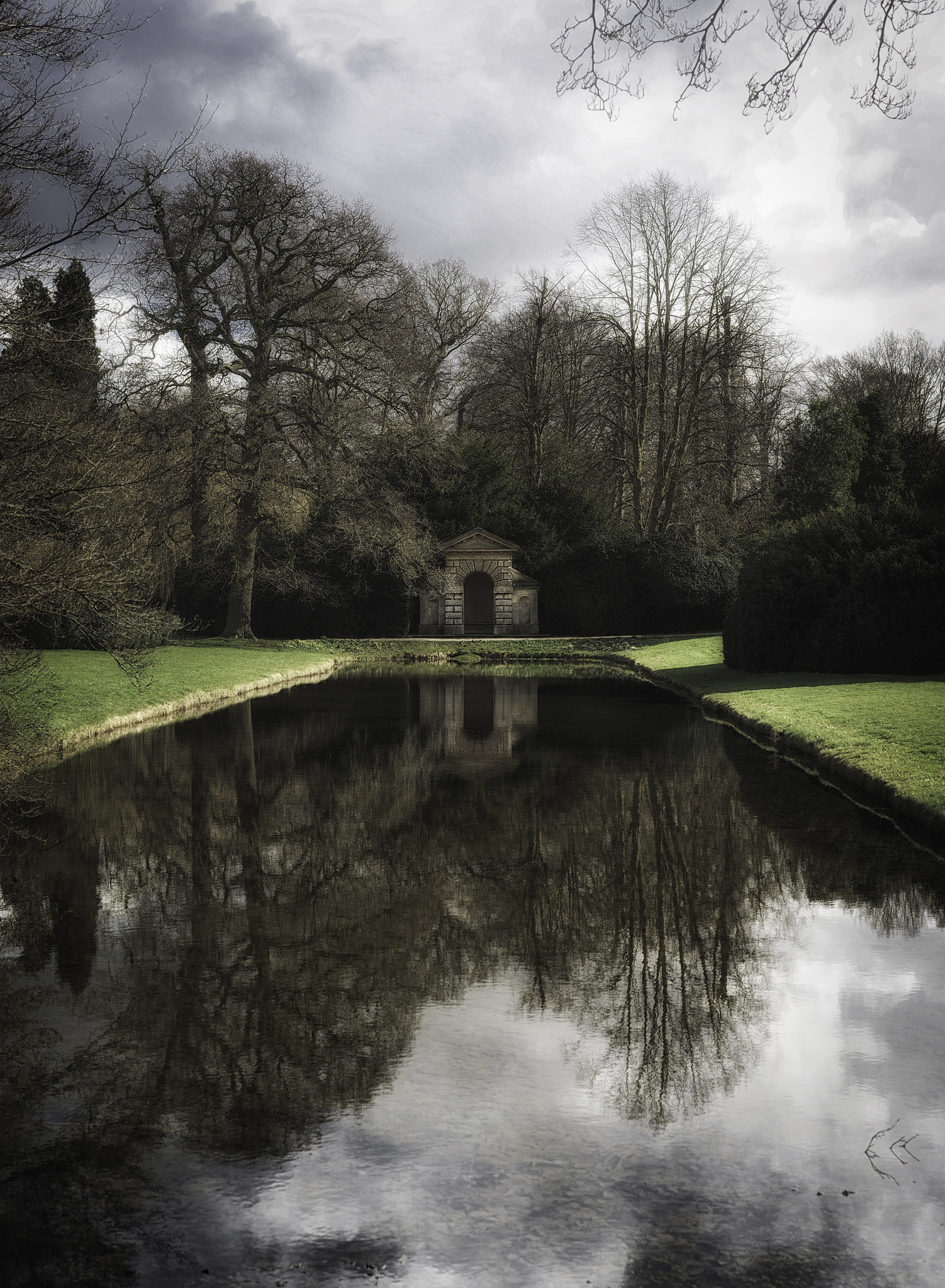 Nikon D700 + Sigma 50mm F1.4 DG HSM Art sample photo. Reflecting pool photography