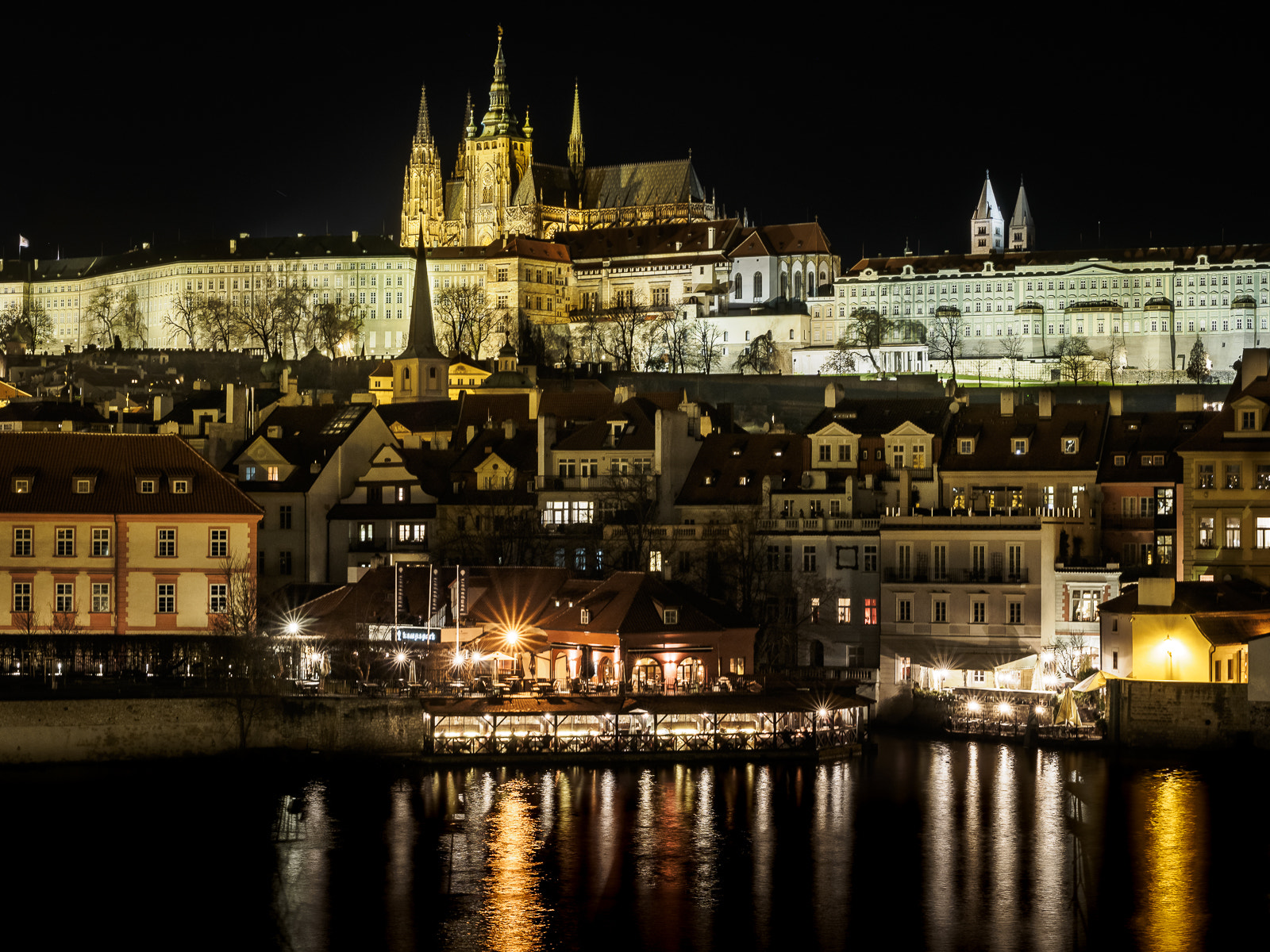 Olympus OM-D E-M1 sample photo. A prague night photography