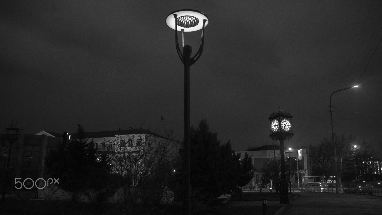 Sony Alpha NEX-7 + Sony E 18-55mm F3.5-5.6 OSS sample photo. Night photography