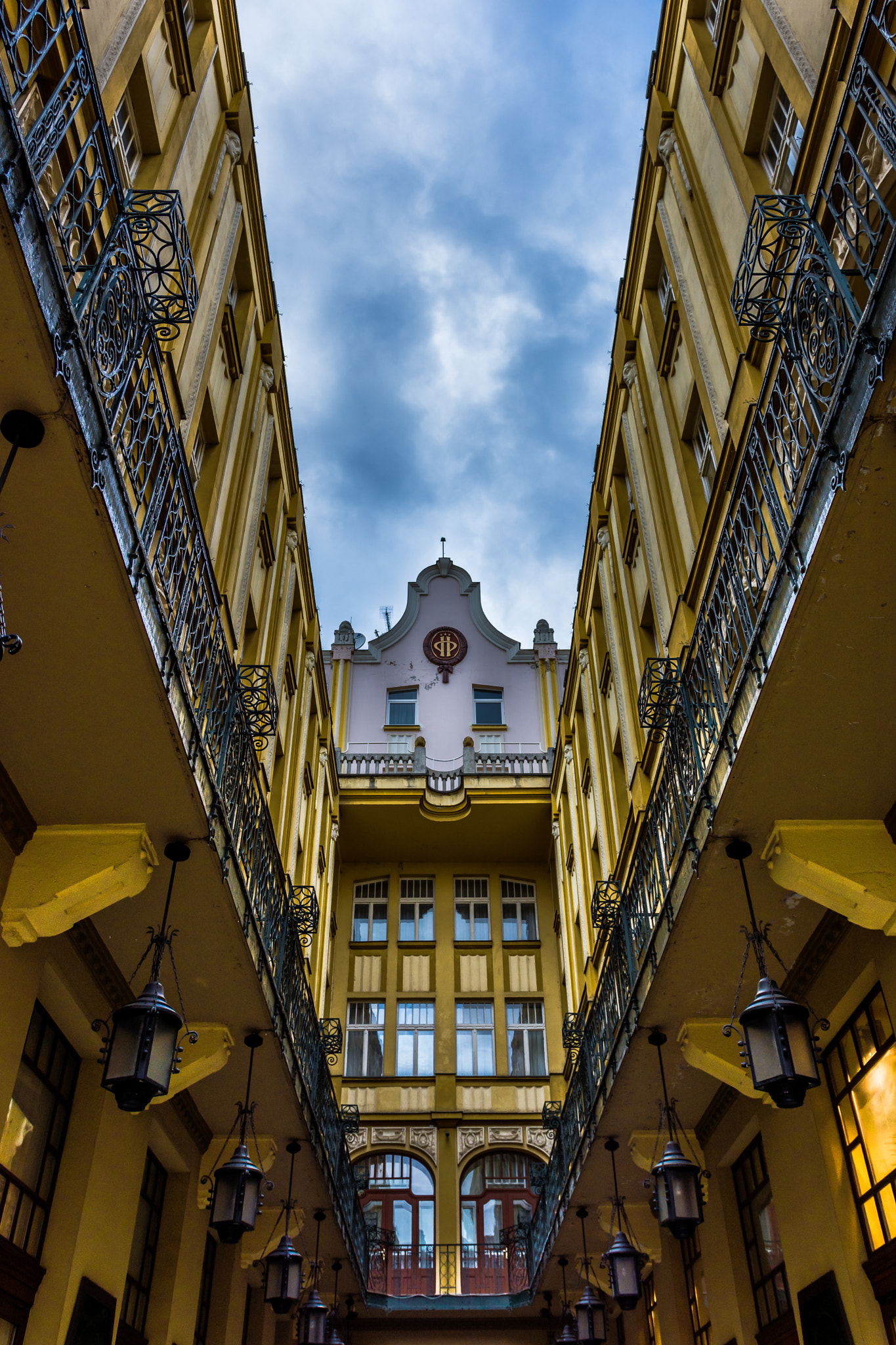 Nikon D7200 + Sigma 18-35mm F1.8 DC HSM Art sample photo. To the sky photography
