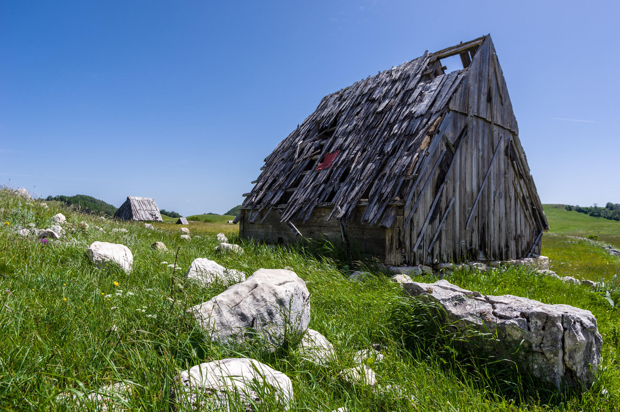 Pentax K-3 sample photo. Abandoned house photography