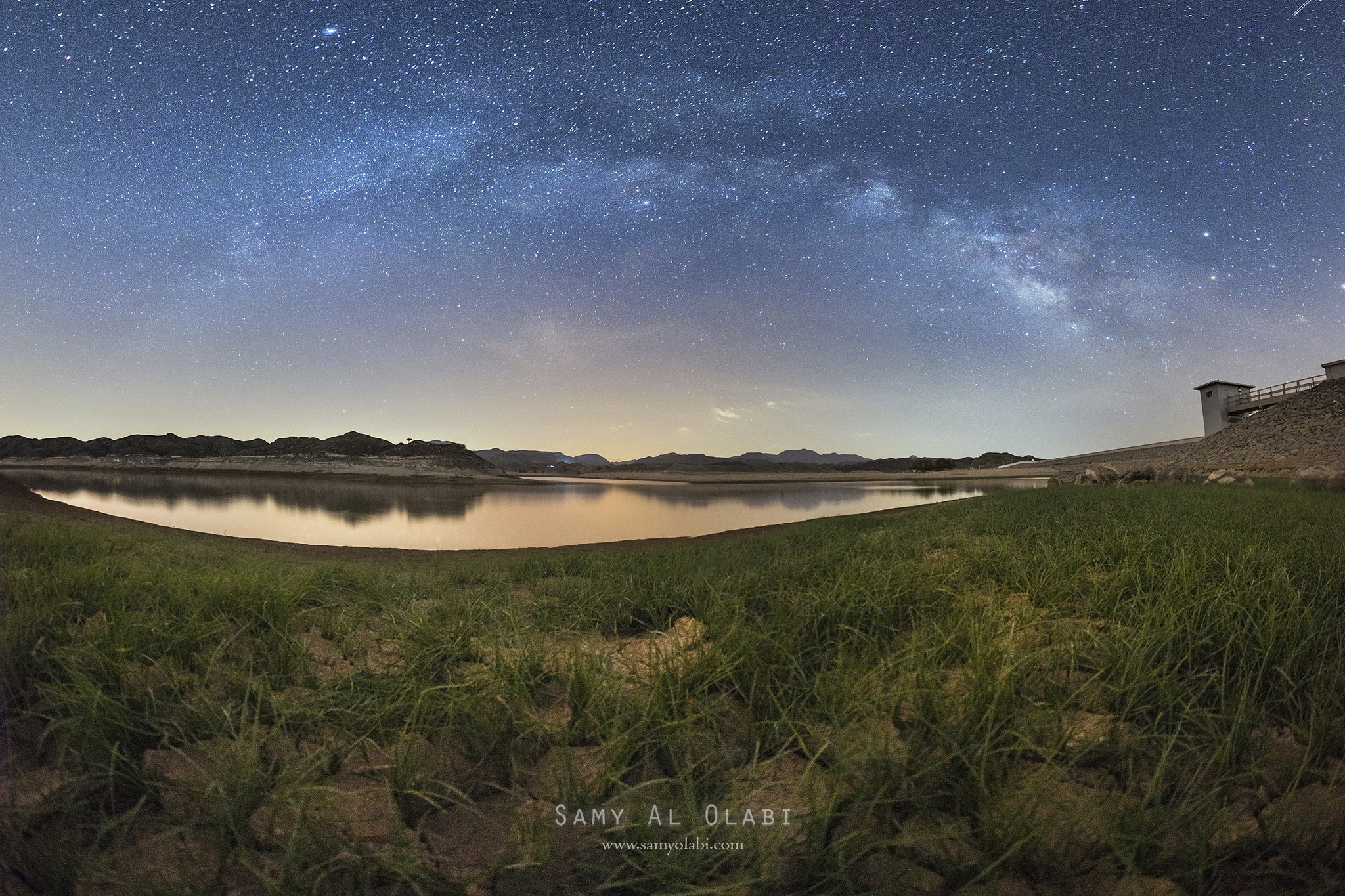 Samyang 12mm F2.8 ED AS NCS Fisheye sample photo. Field of green photography