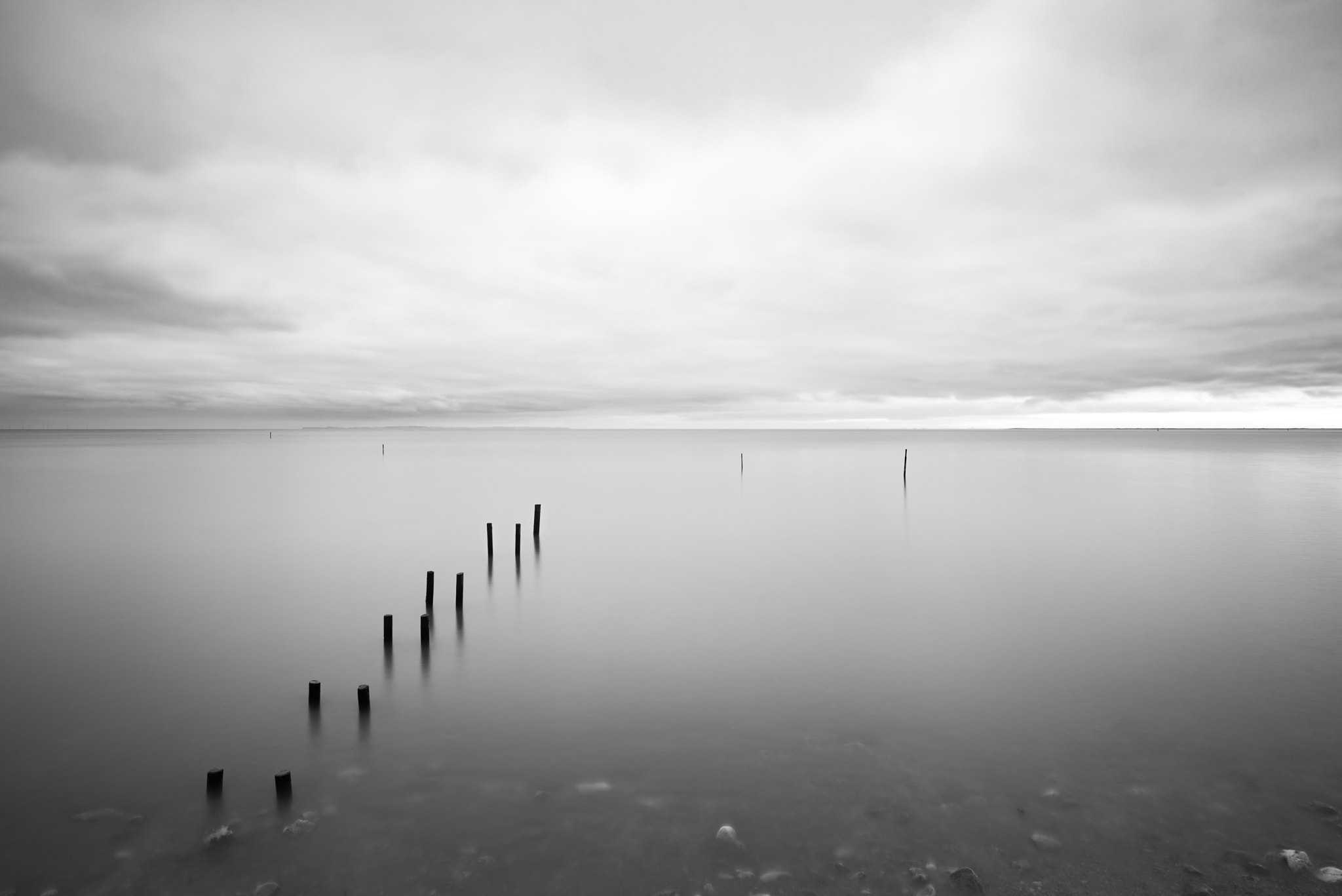 Nikon AF-S Nikkor 18-35mm F3.5-4.5G ED sample photo. Monochrome serenity photography