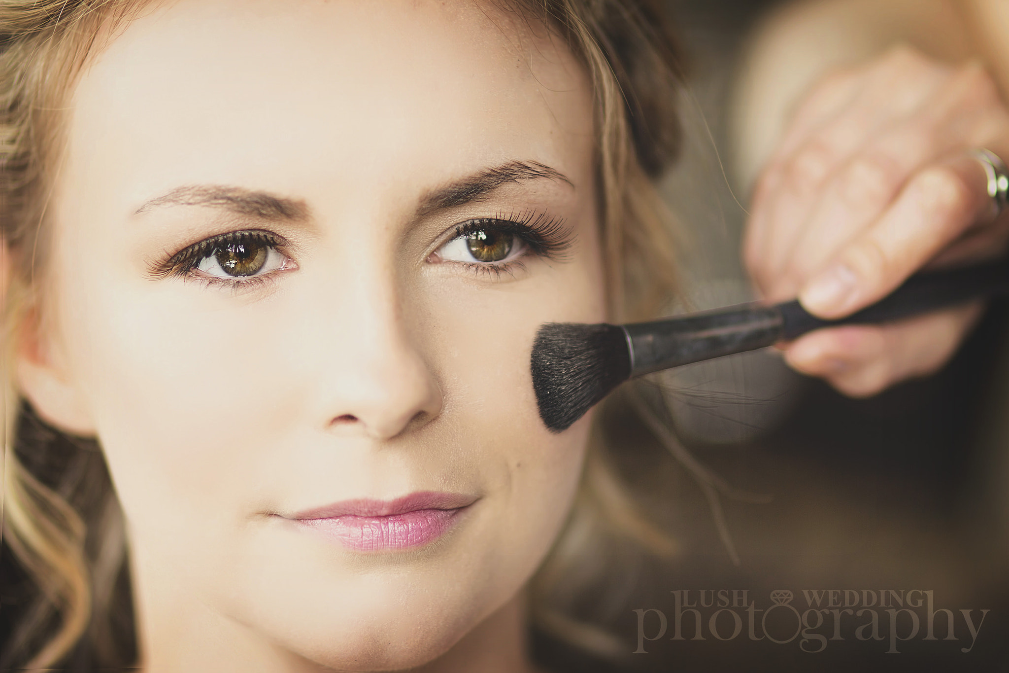 Sigma 85mm F1.4 EX DG HSM sample photo. Lush bride preparation 001 photography