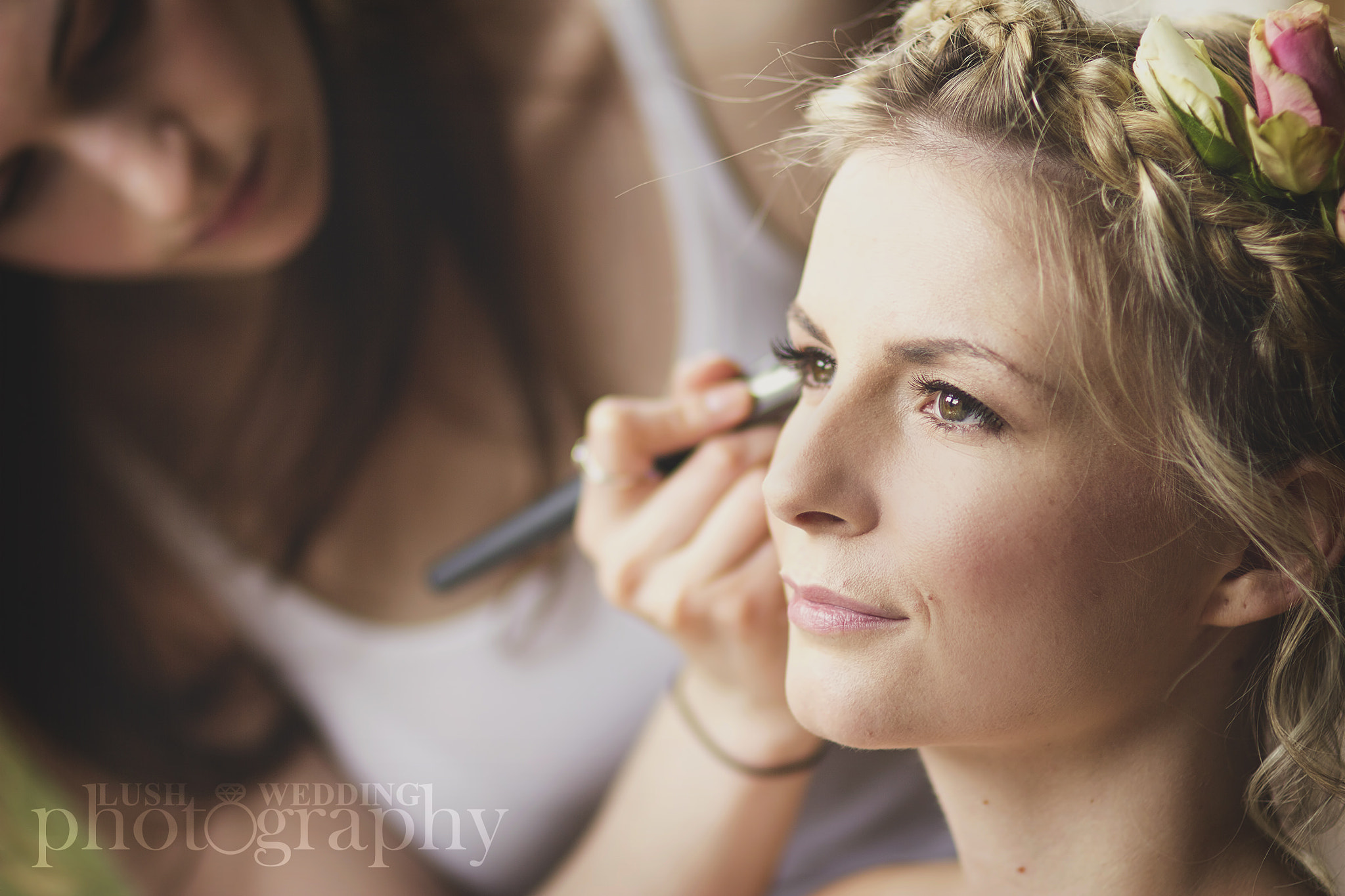 Sigma 85mm F1.4 EX DG HSM sample photo. Lush bride preparation 002 photography