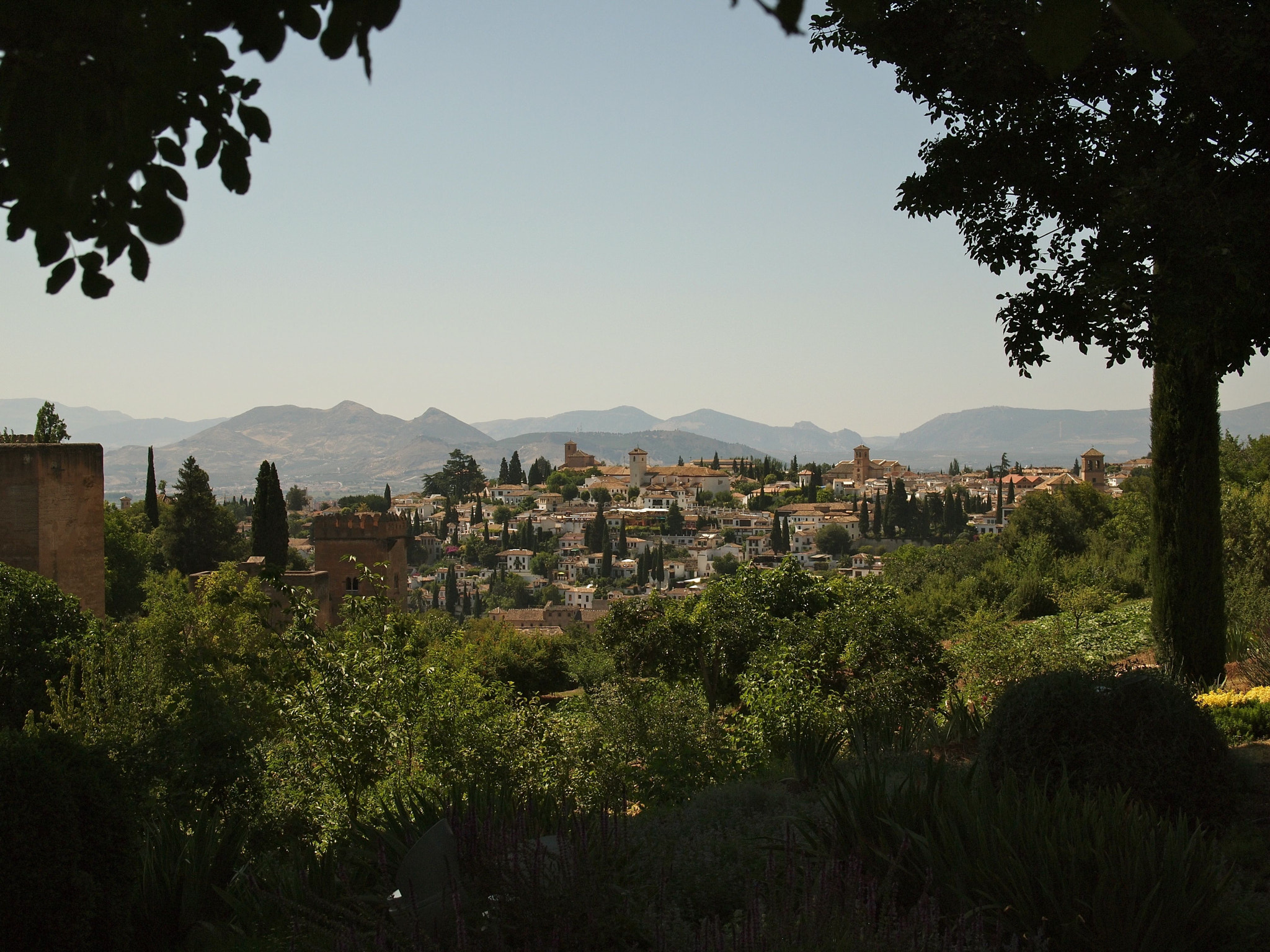 Olympus PEN E-P2 sample photo. Granada photography