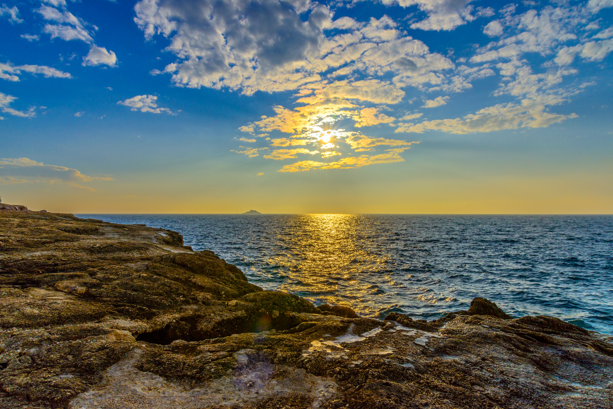 Nikon D800 + Sigma 24-105mm F4 DG OS HSM Art sample photo. Sunset in croatia photography