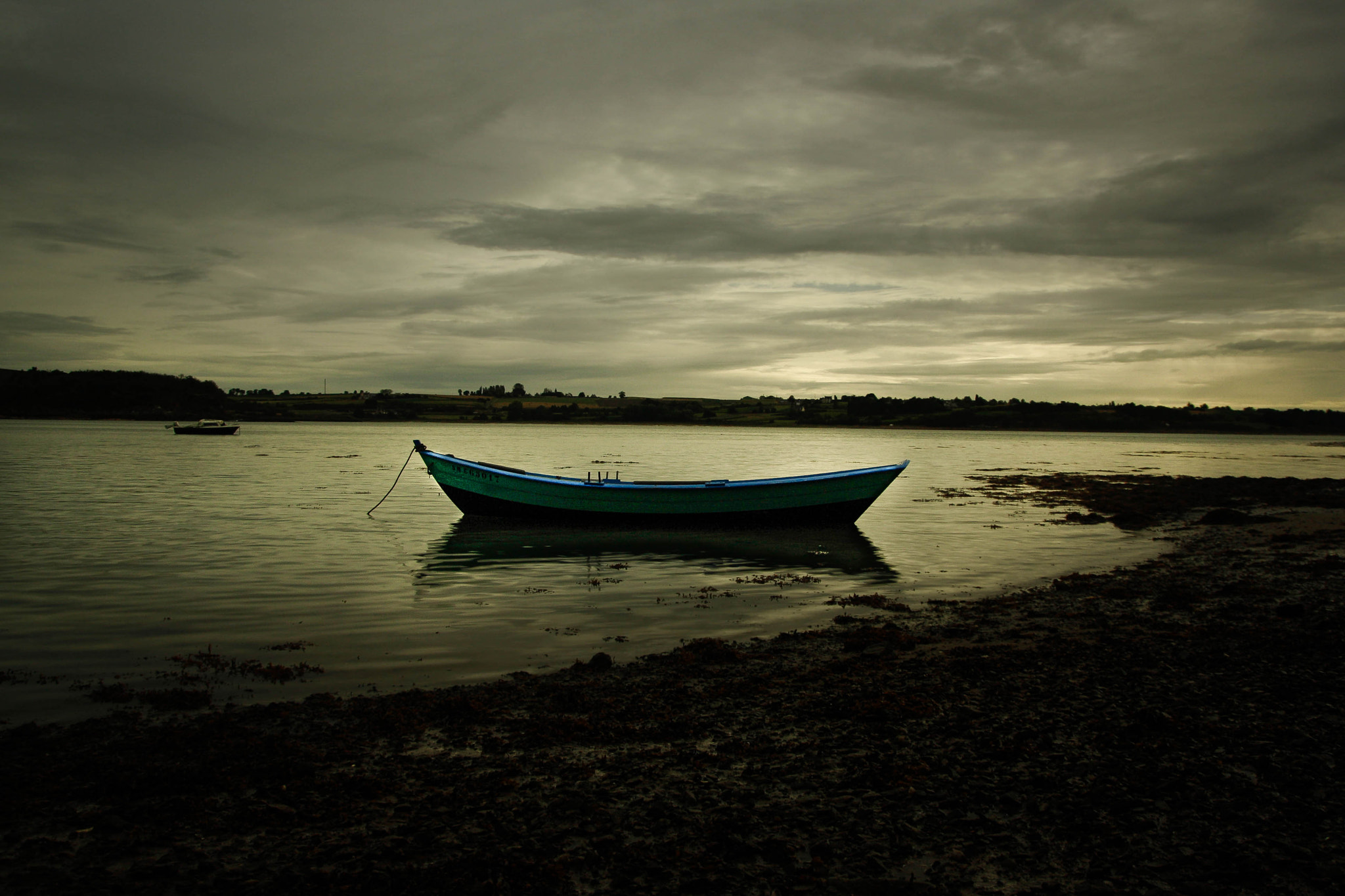 Sigma 18-250mm F3.5-6.3 DC OS HSM sample photo. La barque photography
