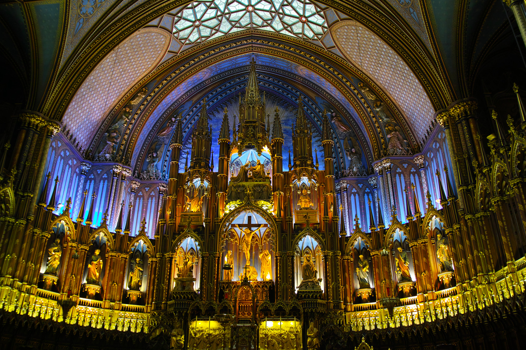 Sigma SD1 Merrill sample photo. Notre dame bascilia photography