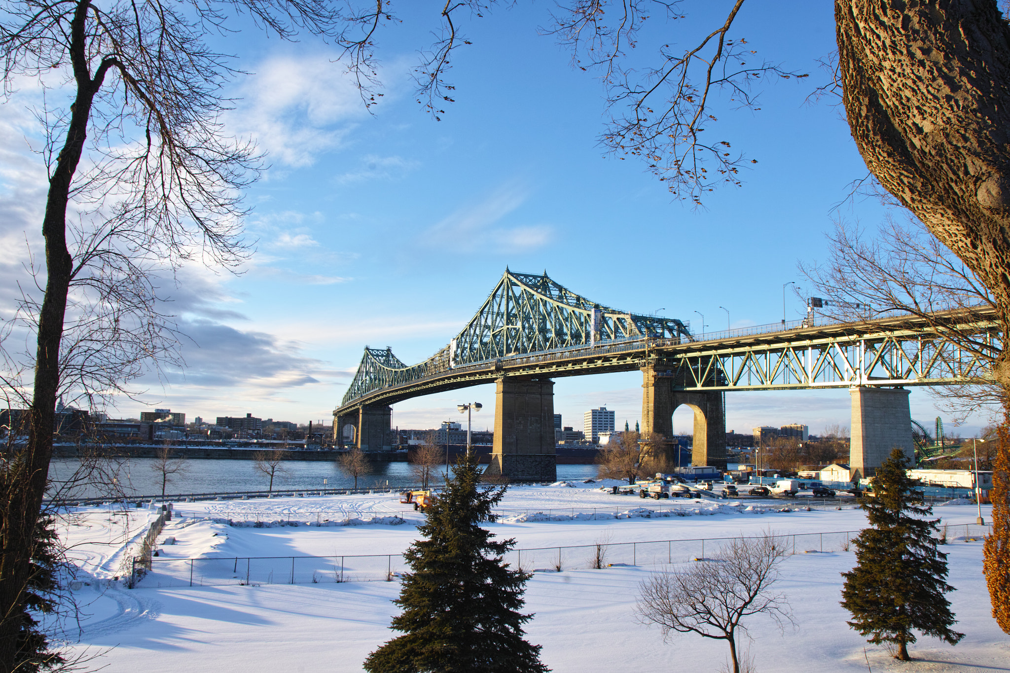 Sigma SD1 Merrill sample photo. Pont jacques-cartier photography