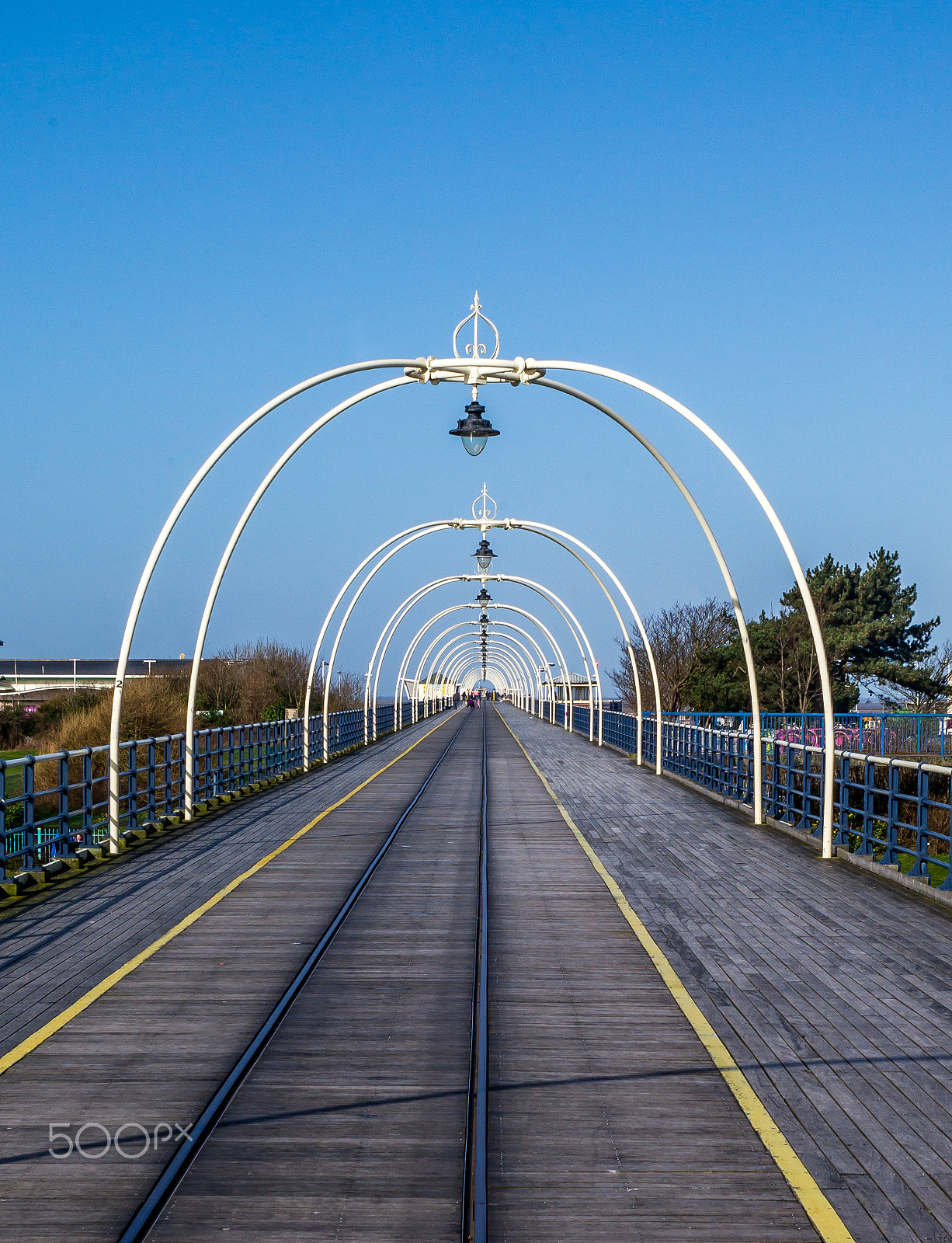 Summicron-M 1:2/35 ASPH. sample photo. Southport pier photography