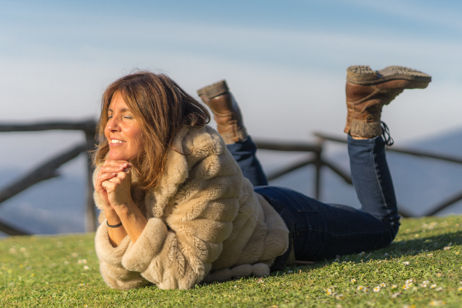 ZEISS Batis 85mm F1.8 sample photo. Alicia valle 21 (international senior model) photography