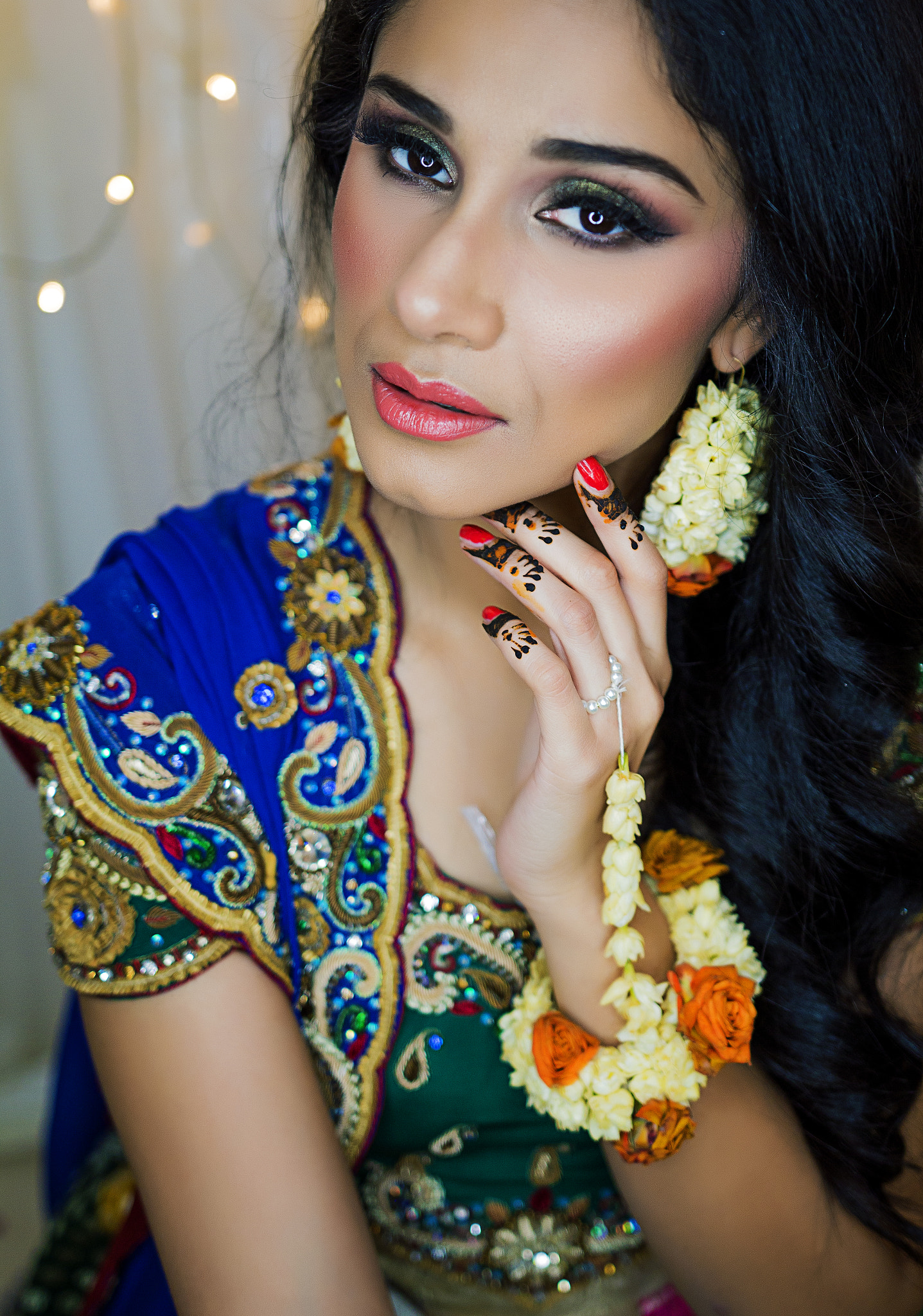 Sigma 18-35mm f/1.8 DC HSM sample photo. Nidhi's portrait photography