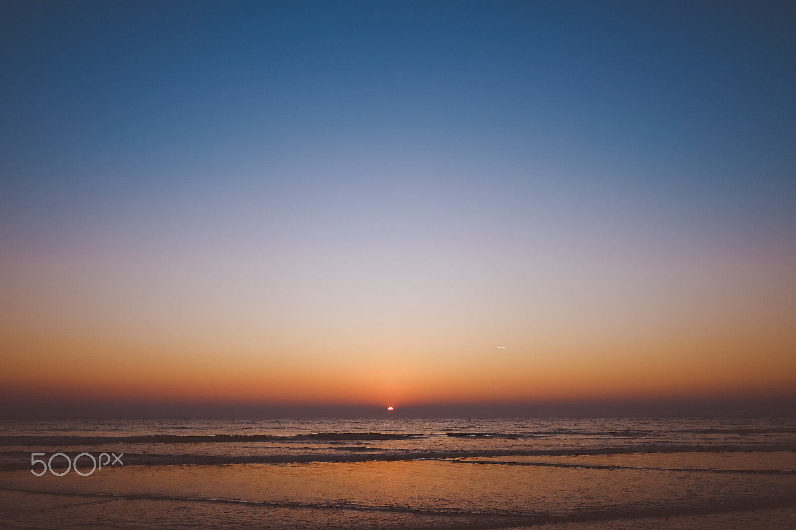 Fujifilm X-T10 + Fujifilm XF 18mm F2 R sample photo. World's longest beach 15 photography