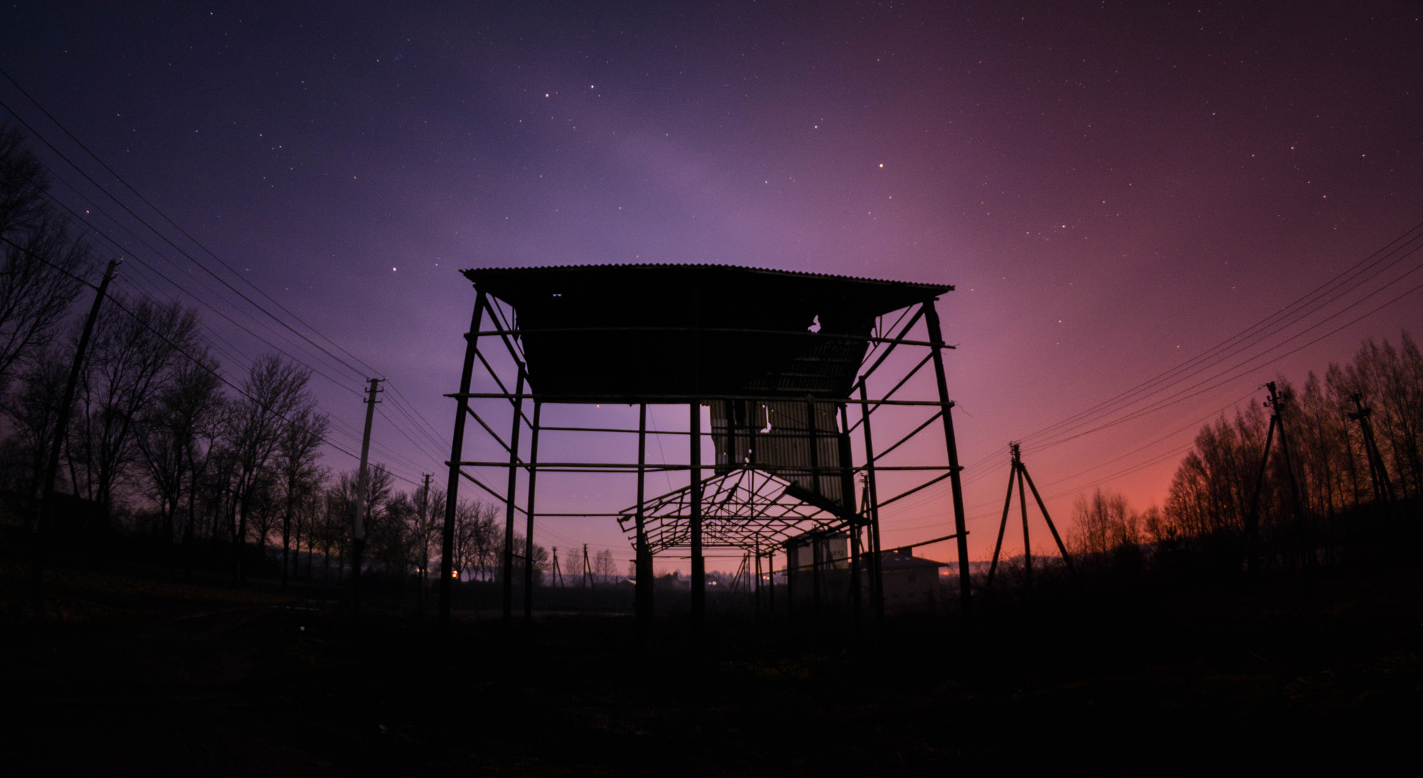 Samyang 8mm F3.5 Aspherical IF MC Fisheye sample photo. Abandoned building ps photography