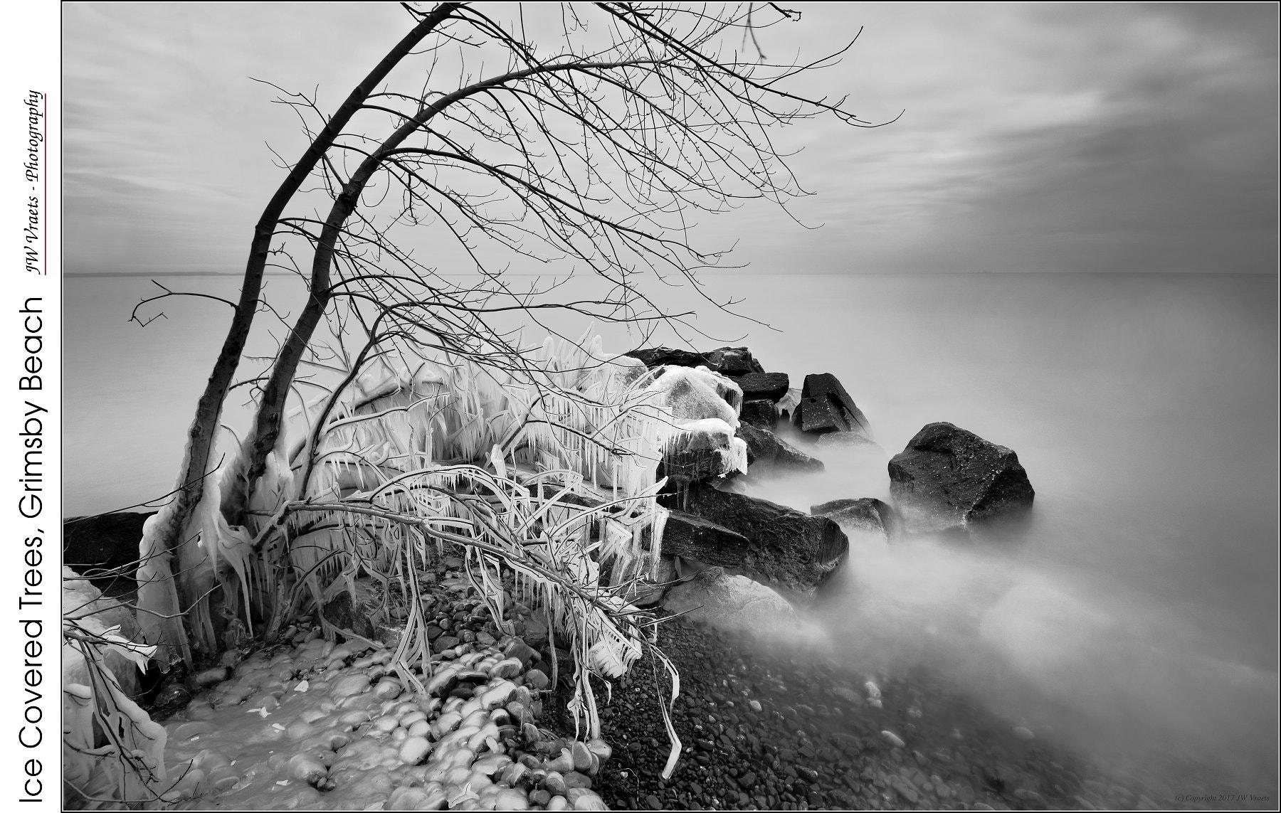 Nikon D7100 + Tokina AT-X Pro 12-24mm F4 (IF) DX sample photo. Ice covered trees, grimsby beach photography
