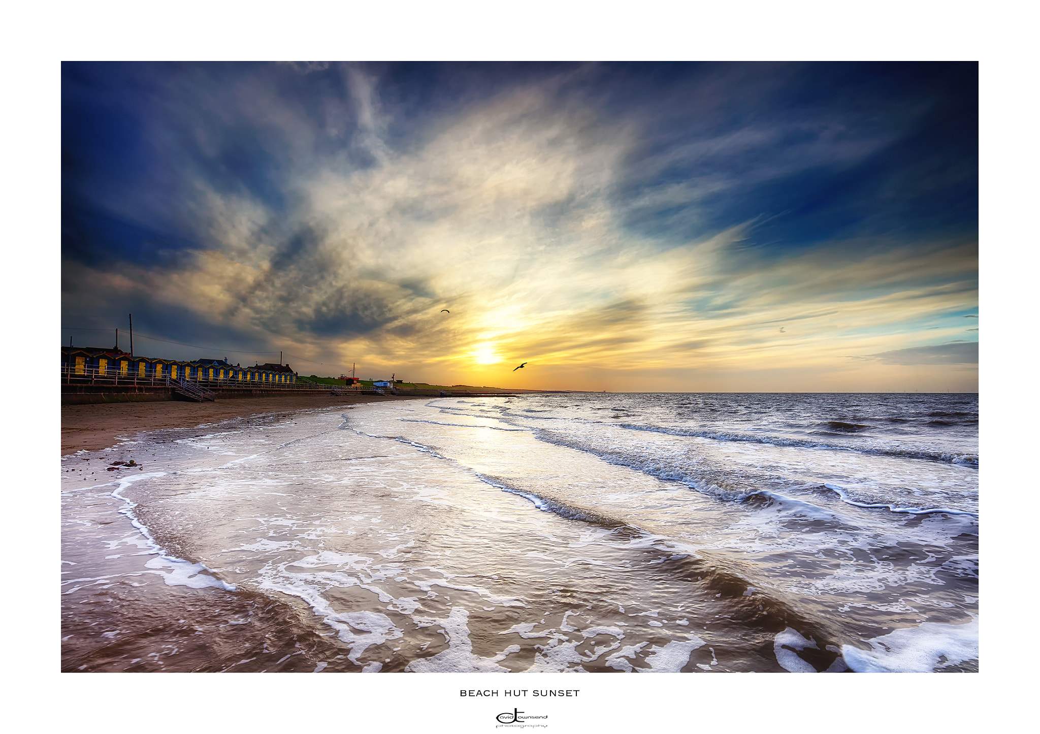 Canon EF 16-35mm F4L IS USM sample photo. Beach hut sunset photography