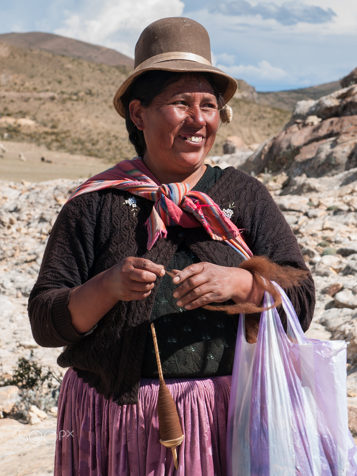 Nikon AF-S Nikkor 24-70mm F2.8G ED sample photo. Spinning a yarn -  isla del sol, bolivia photography