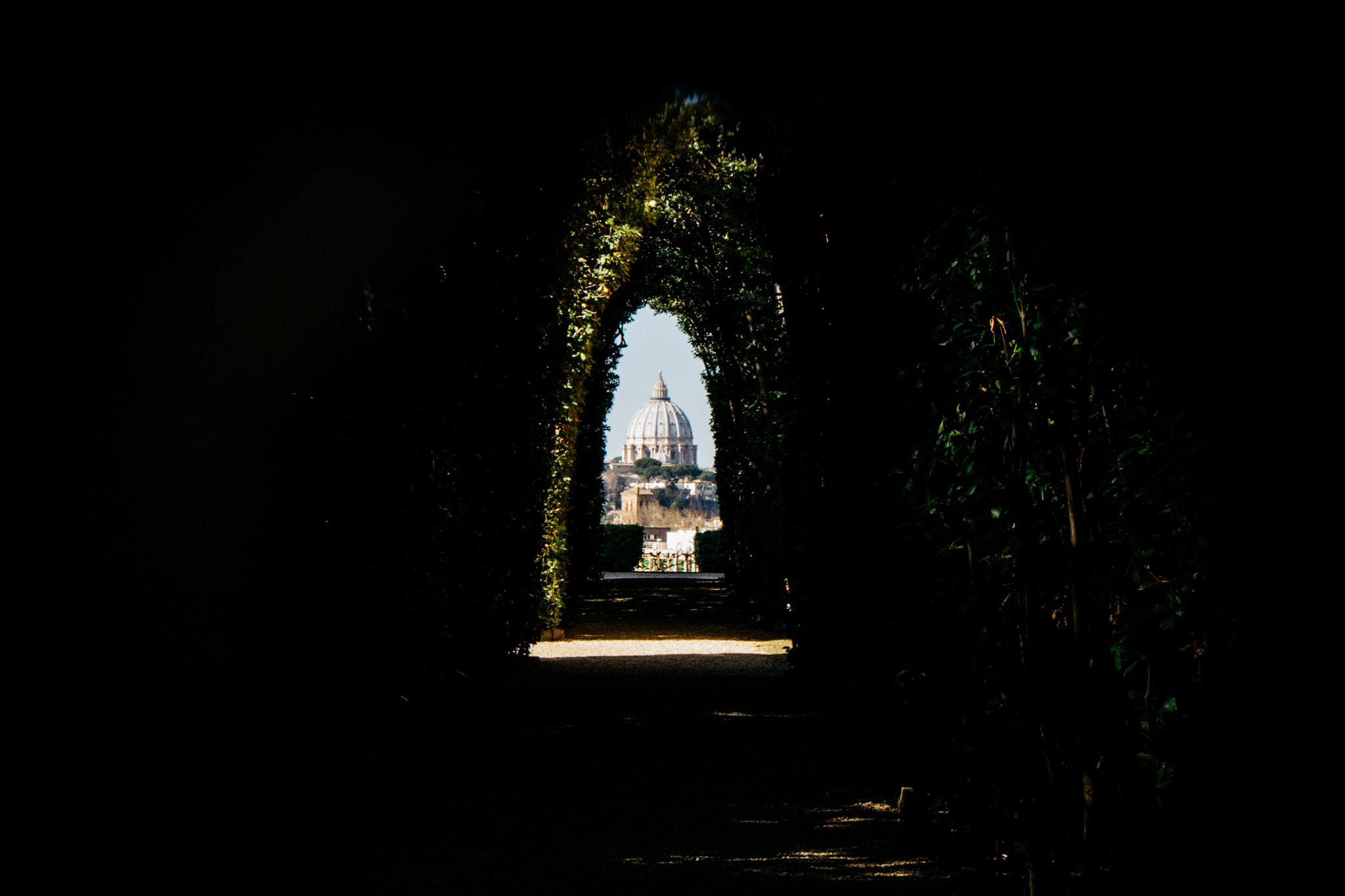 Canon EOS 60D sample photo. The aventine keyhole – rome, italy photography