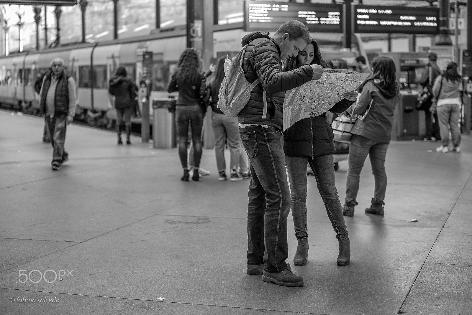 Leica Summilux-M 50mm F1.4 ASPH sample photo. Finding their way... photography