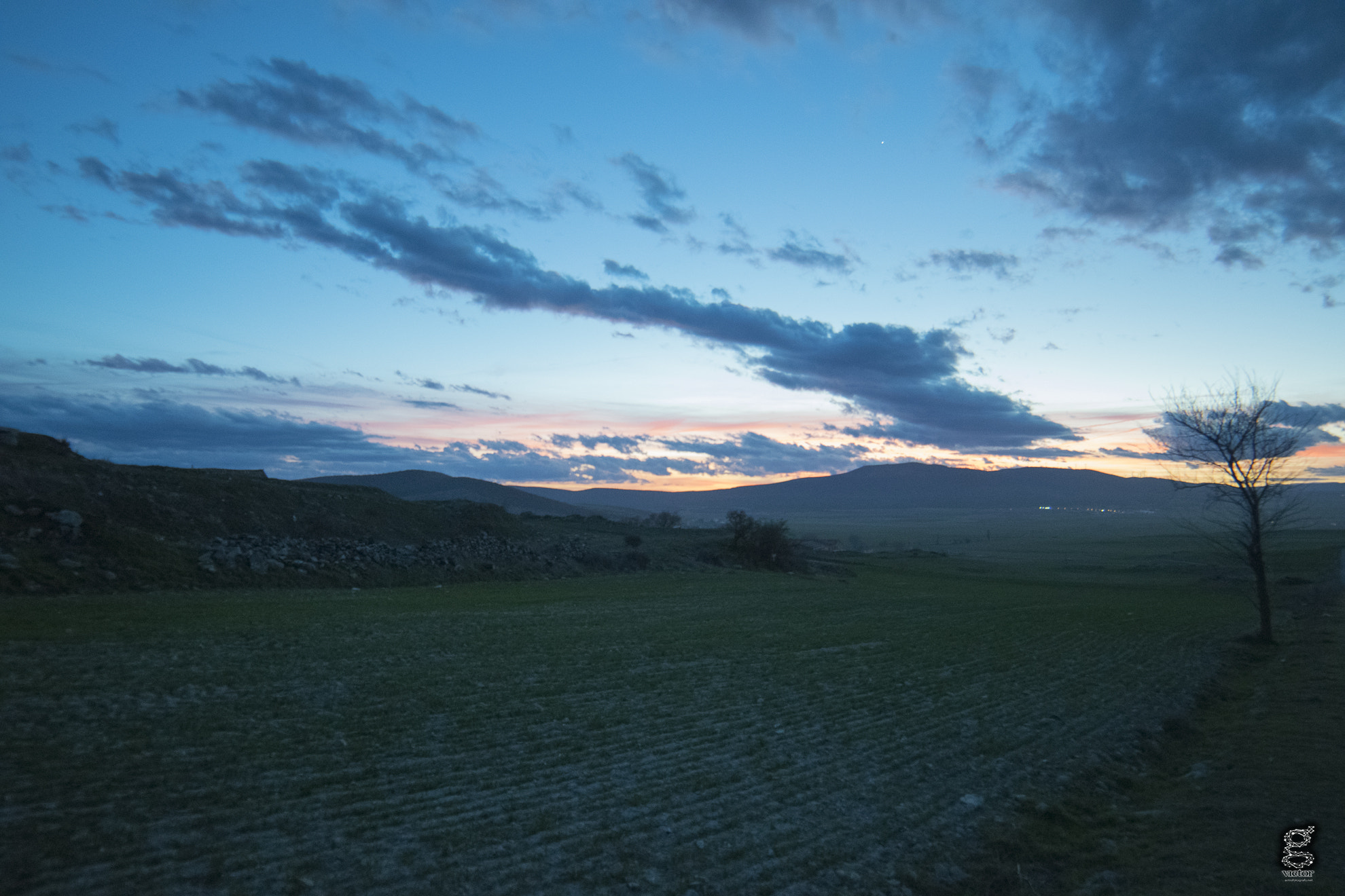 Samyang 14mm F2.8 ED AS IF UMC sample photo. Atardecermuro photography