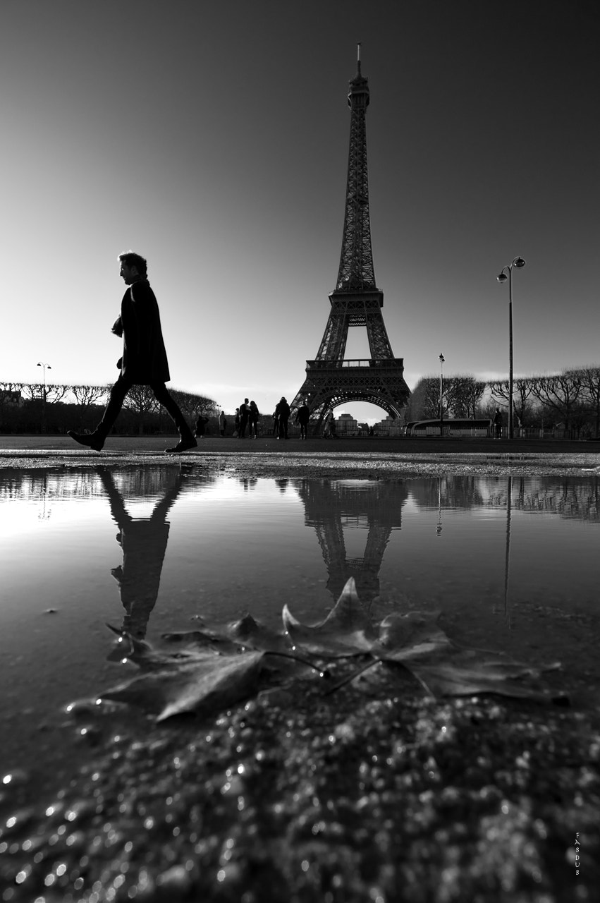Pentax smc DA 12-24mm F4.0 ED AL (IF) sample photo. Eiffel tower b&w photography