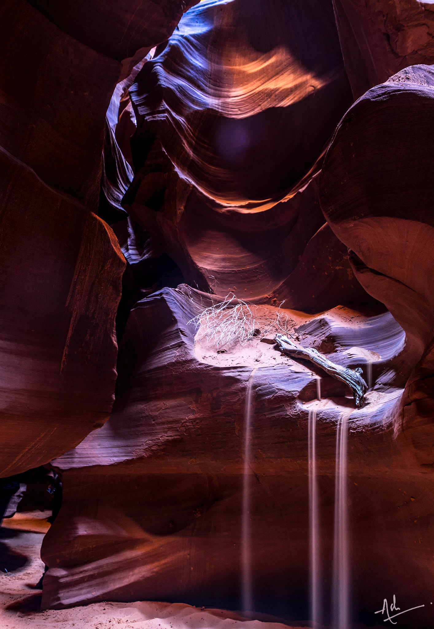 Canon EF 400mm f/2.8L sample photo. Falling sand photography