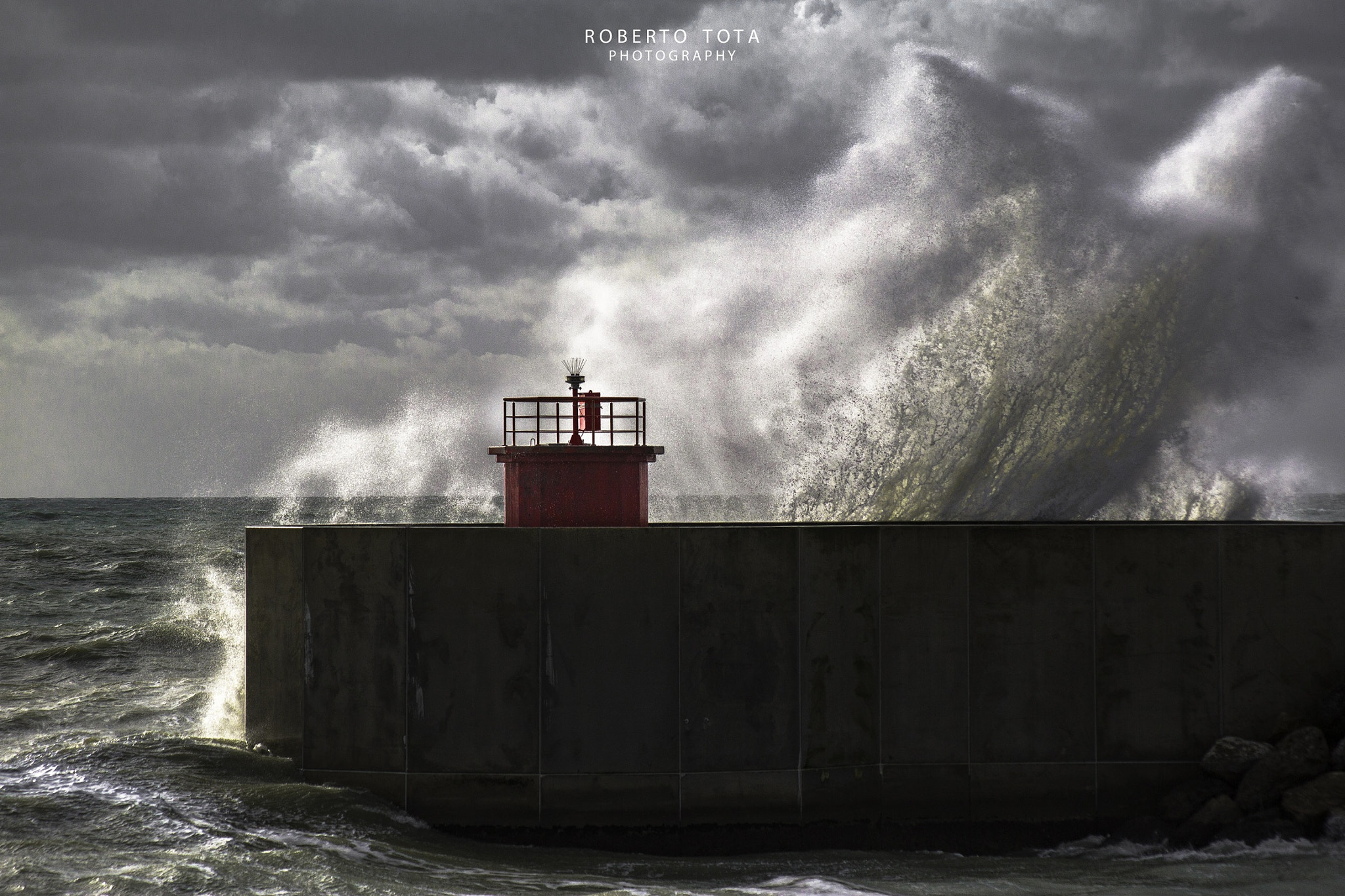 Canon EF 100-300mm F4.5-5.6 USM sample photo. Sea storm 2 photography