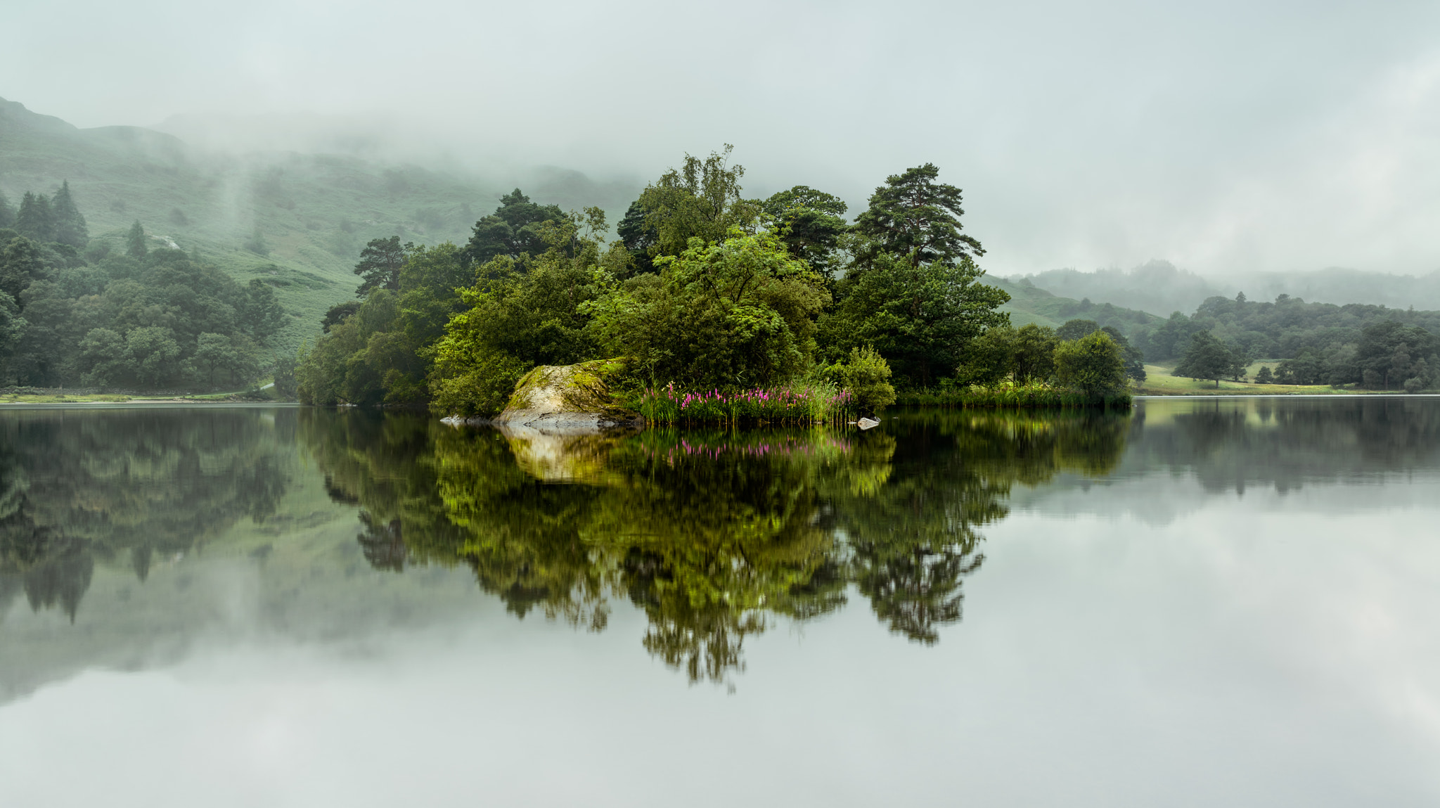 AF Nikkor 35mm f/2 sample photo. Rydal water reflections photography