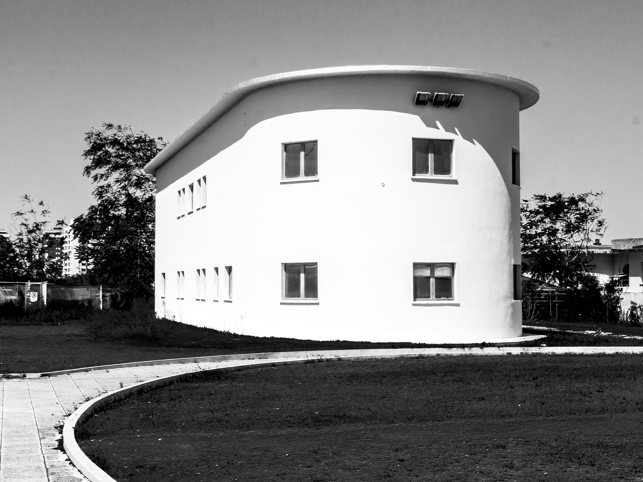 Panasonic Lumix DMC-G6 sample photo. One of the 'le navi' acuqarium building photography