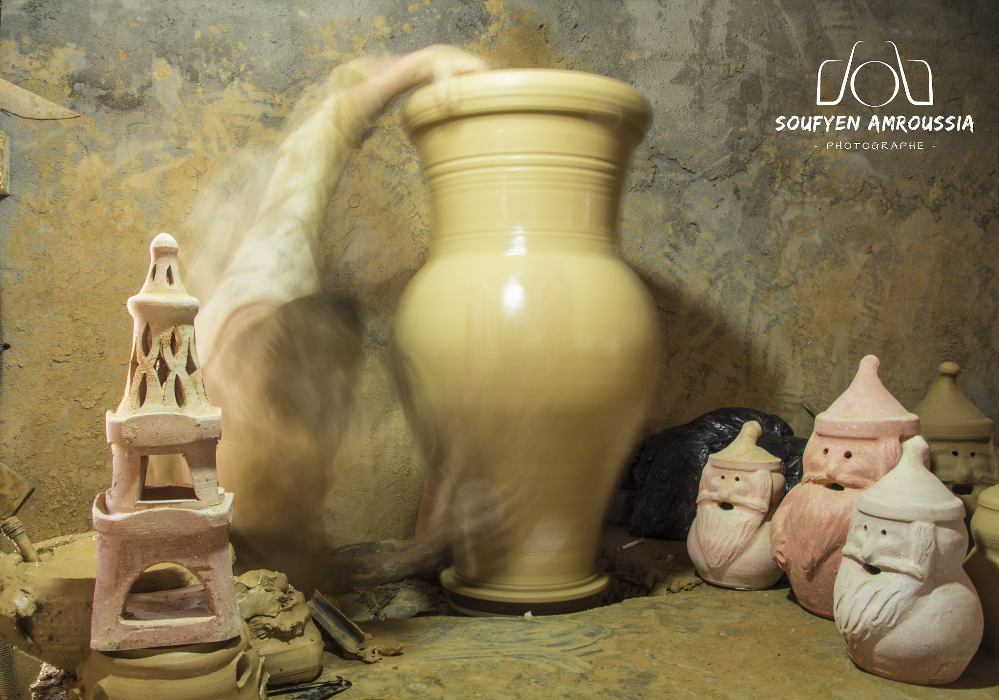 Sigma 18-250mm F3.5-6.3 DC OS HSM sample photo. Ceramic art photography