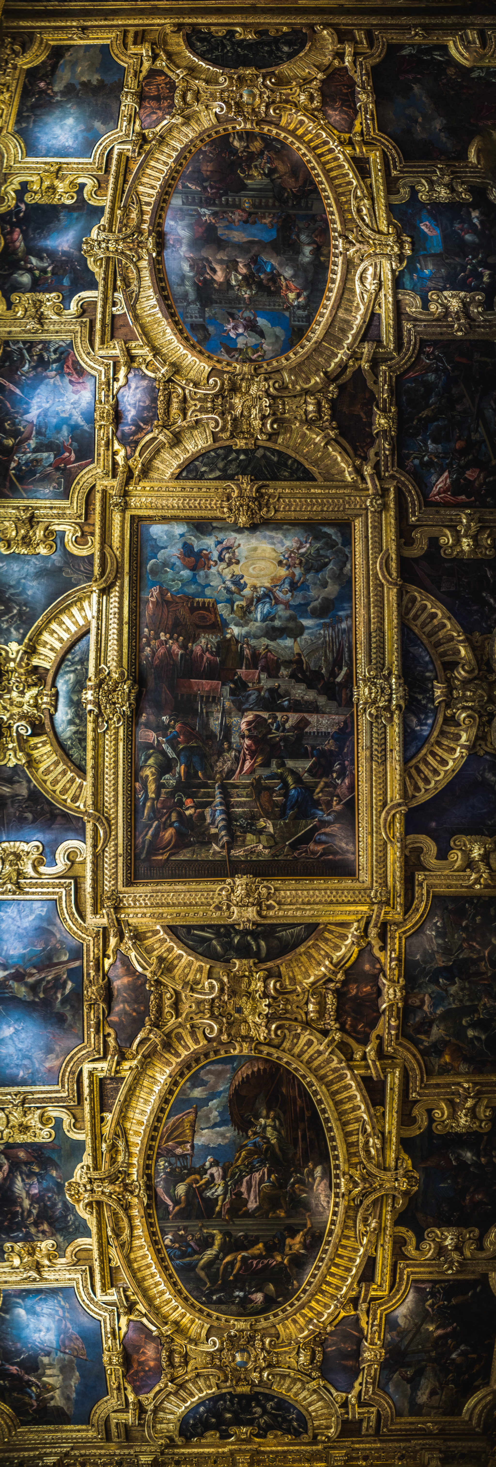 Sony a6000 + Sony E 16mm F2.8 sample photo. Sala del maggior consiglio photography