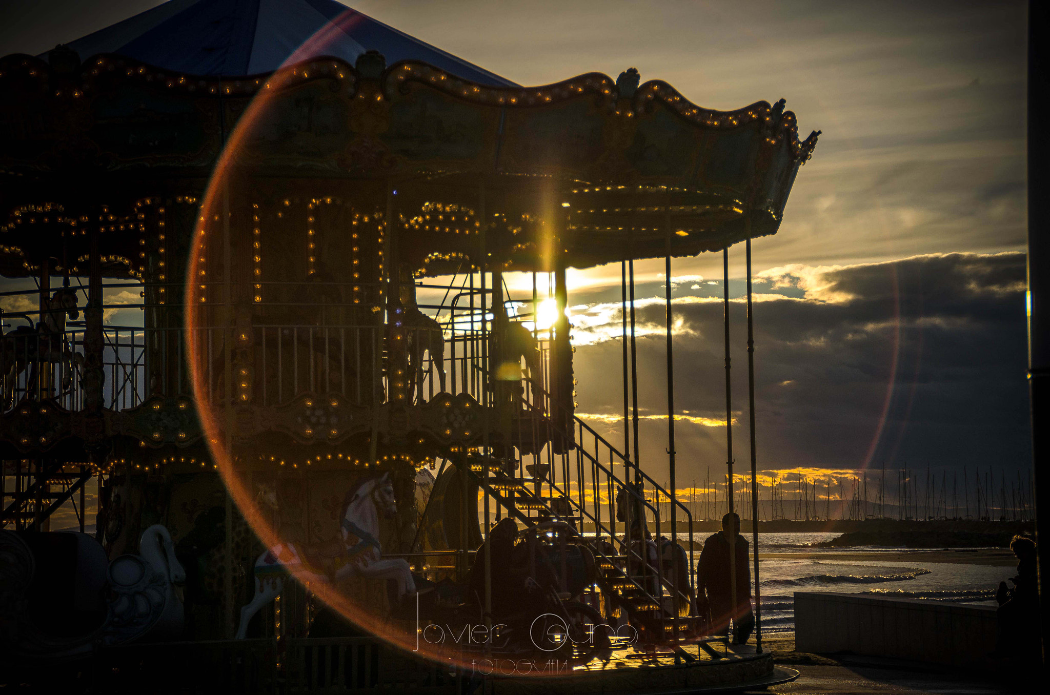 Sigma 18-200mm F3.5-6.3 II DC OS HSM sample photo. Carrusel photography