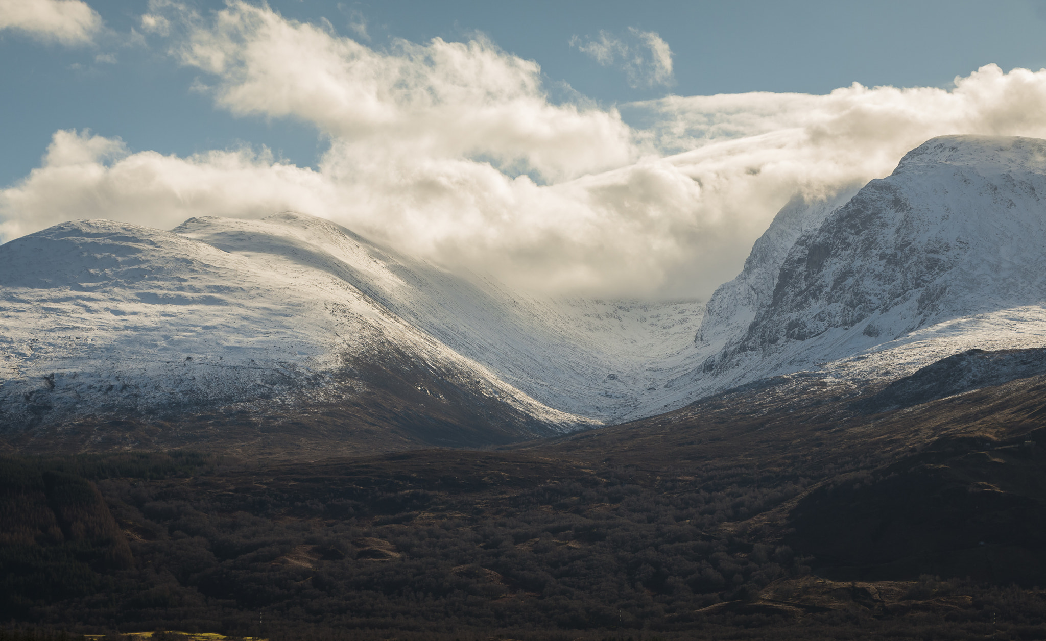 Canon EOS 70D + Canon EF-S 18-135mm F3.5-5.6 IS USM sample photo. Ben nevis photography