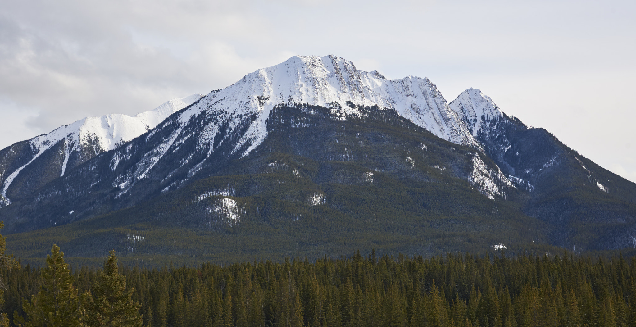 Nikon AF-S Nikkor 24-120mm F4G ED VR sample photo. Banff provincial park, alberta, canada photography